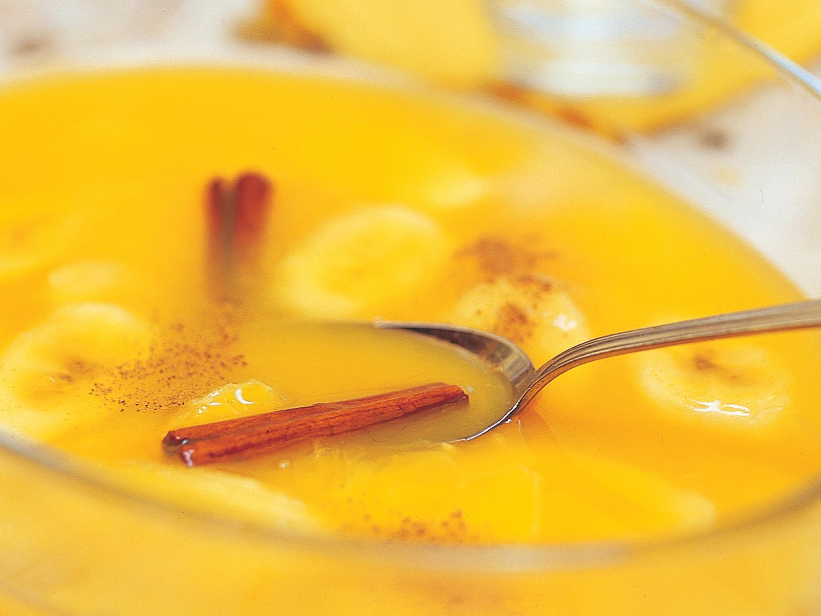 Appelsiini-banaanikiisseli