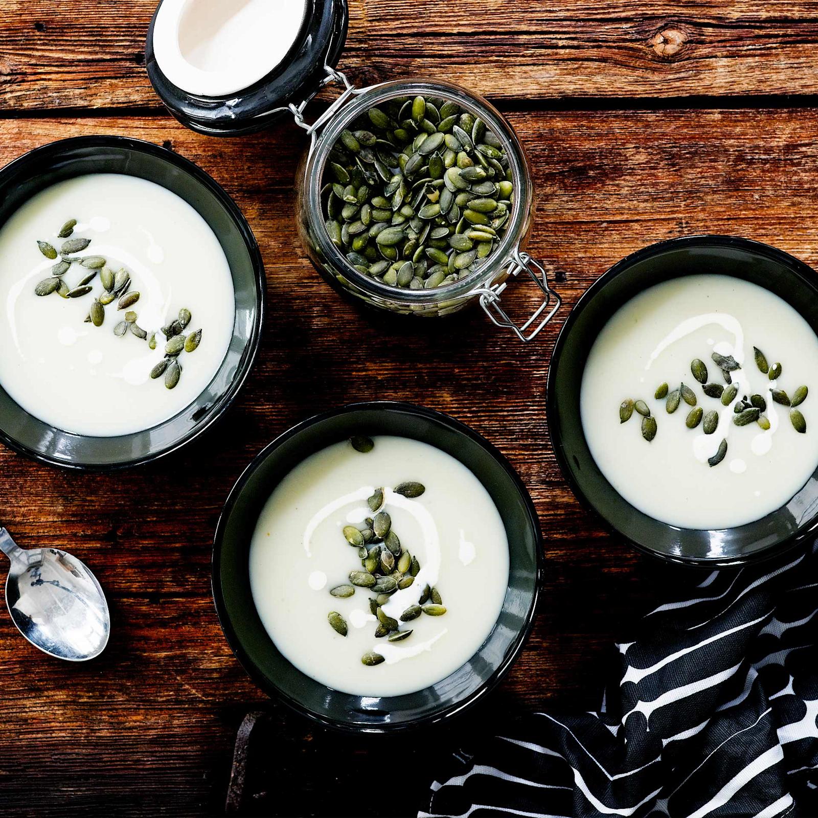 Maa-artisokkasosekeitto