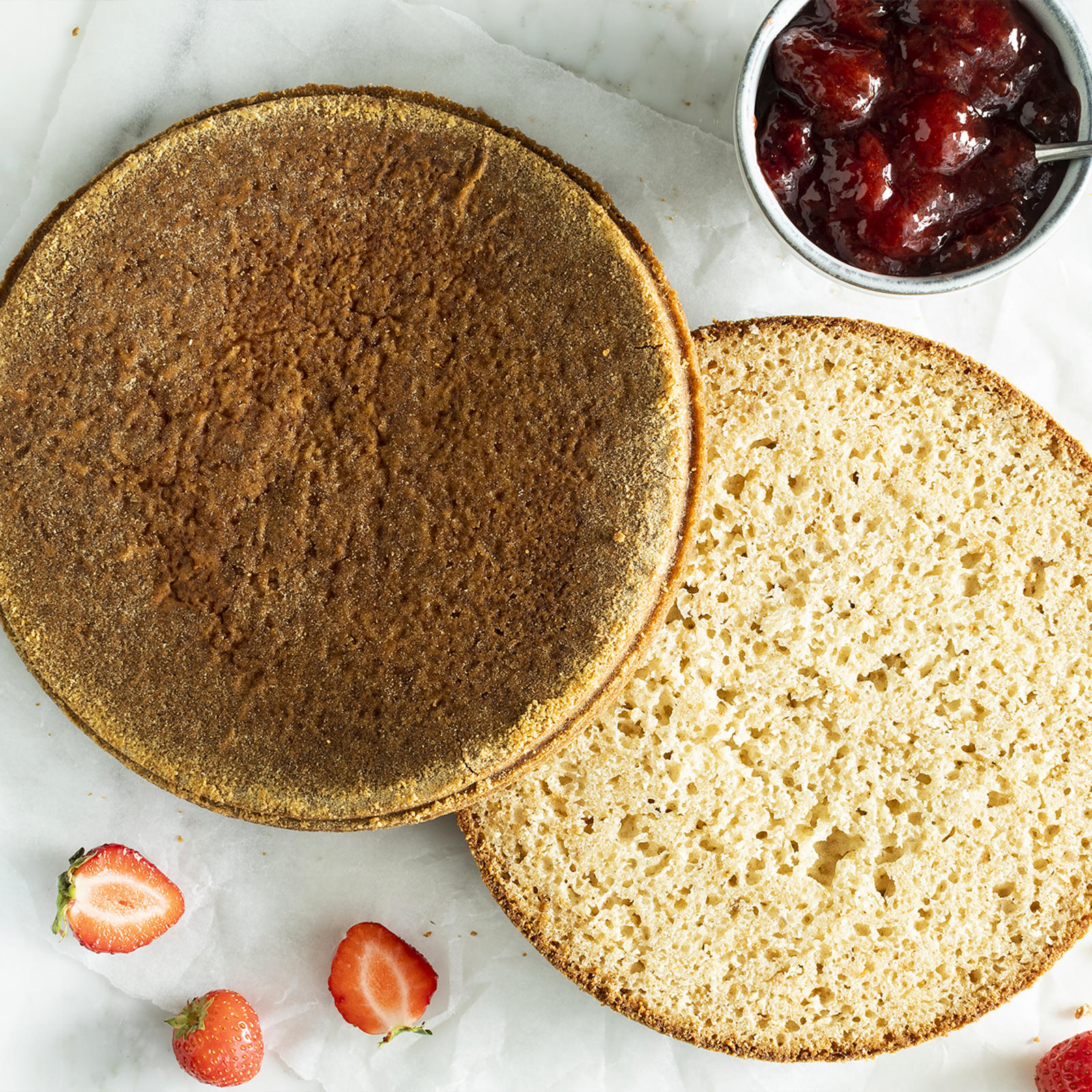 Munaton täytekakkupohja