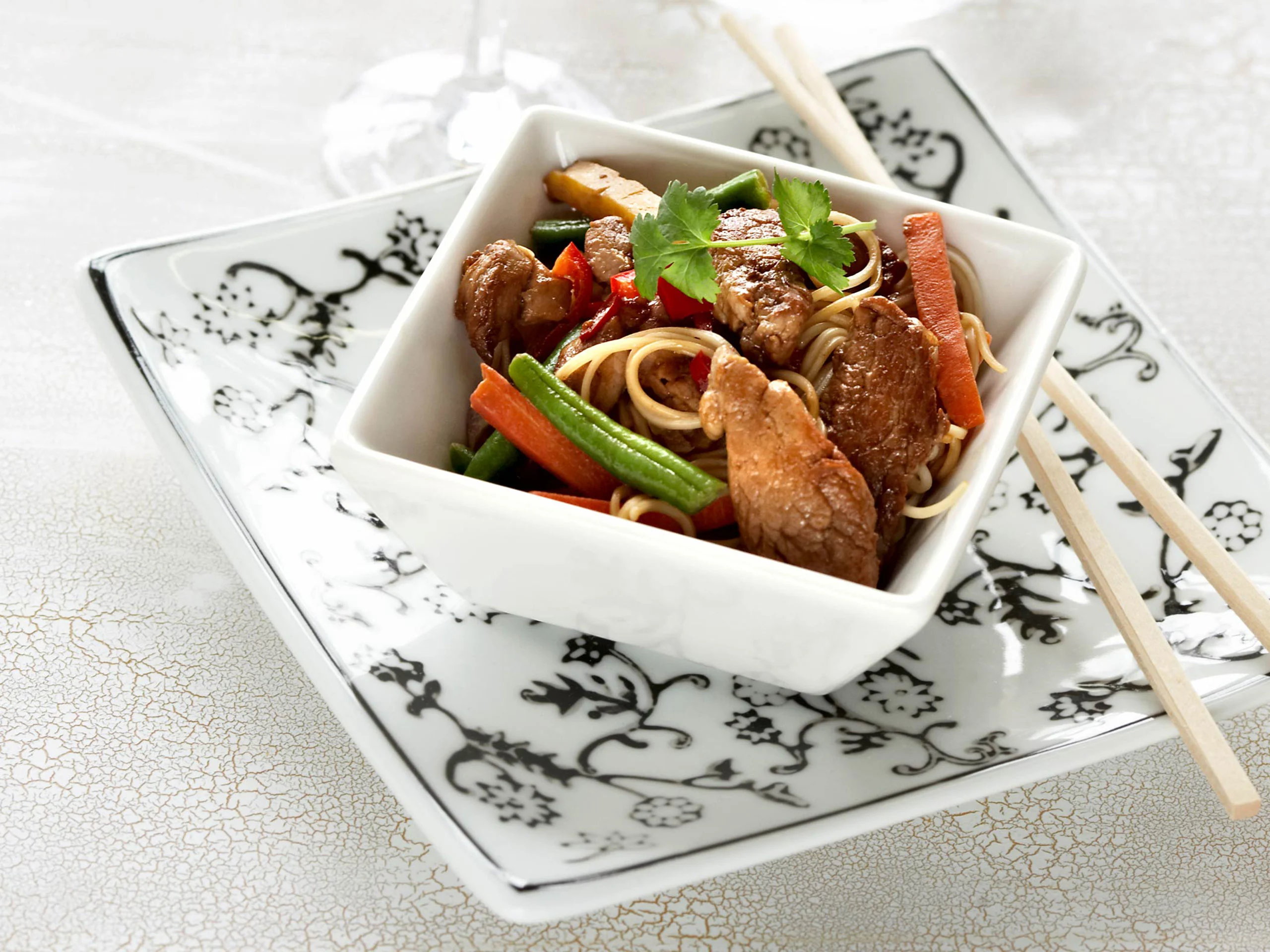 Thaityyppinen lihawokki