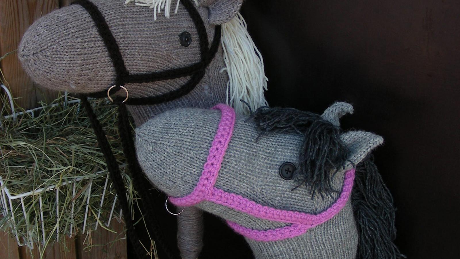 Keppihevoset neuloen villasukan ohjeella