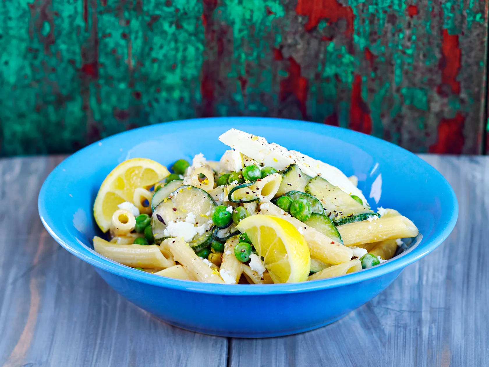 Sitruunainen kesäkurpitsapasta