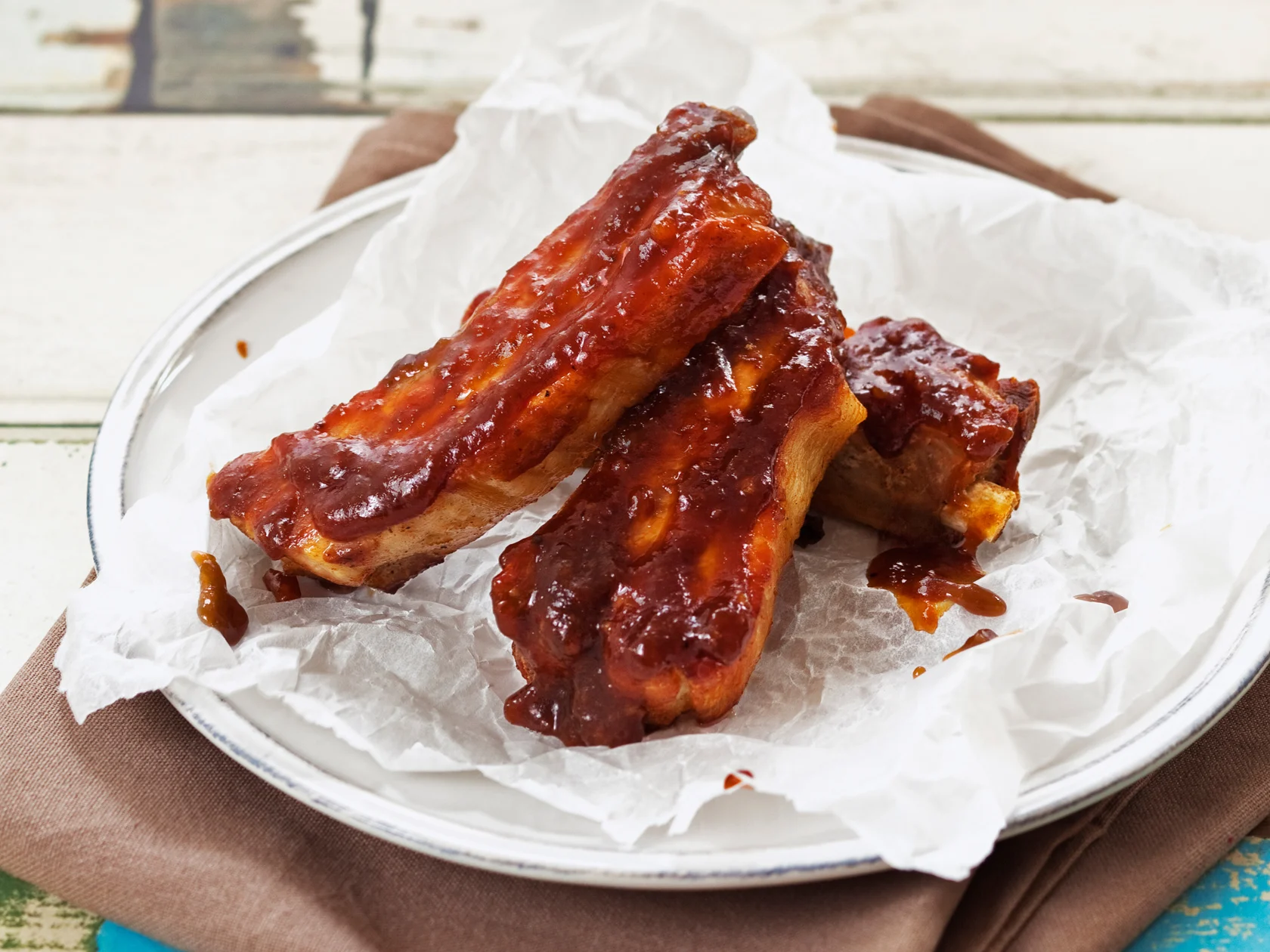 Possunribsit ja appelsiini-aprikoosiglaze