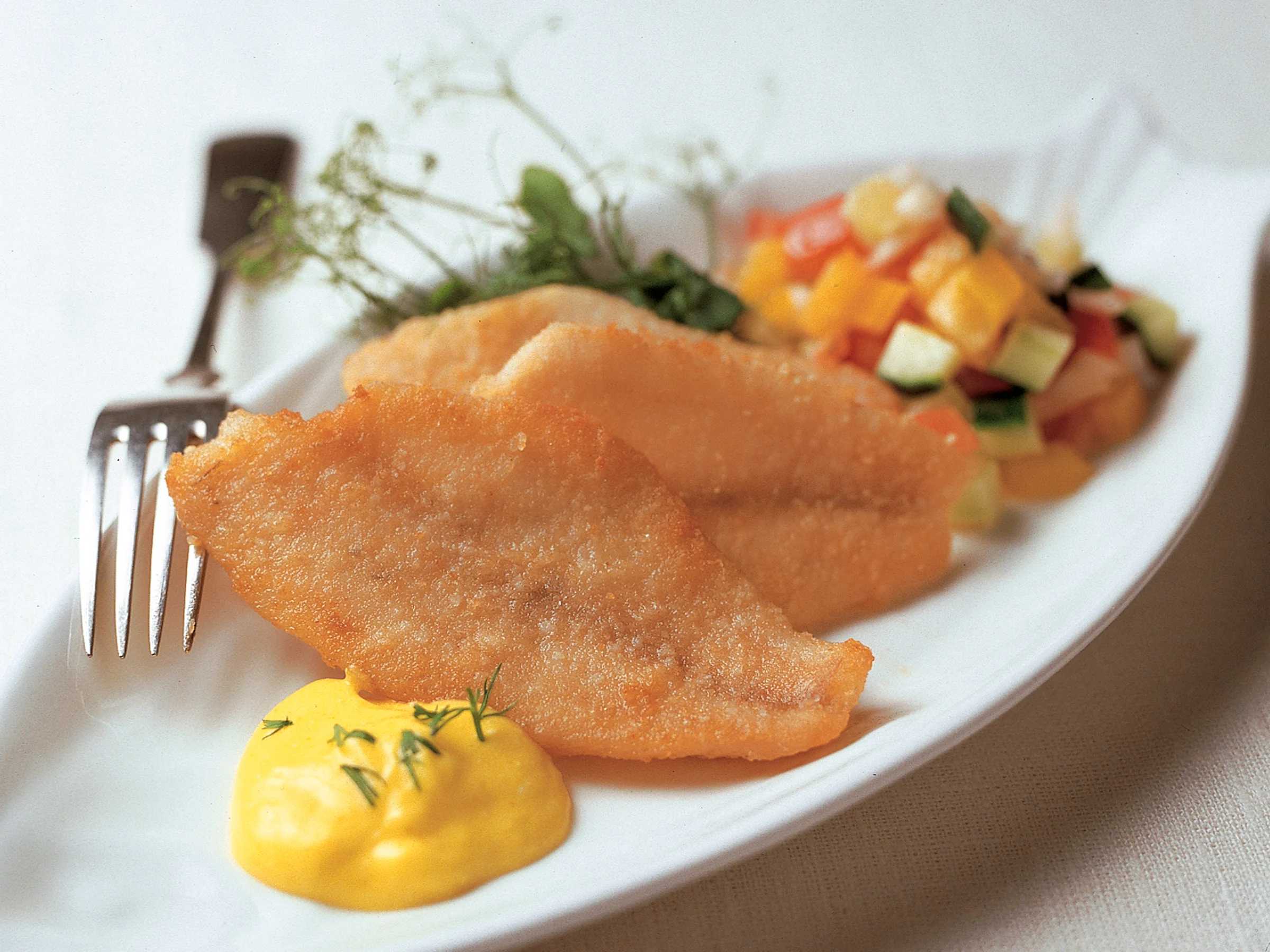 Paistetut ahvenfileet