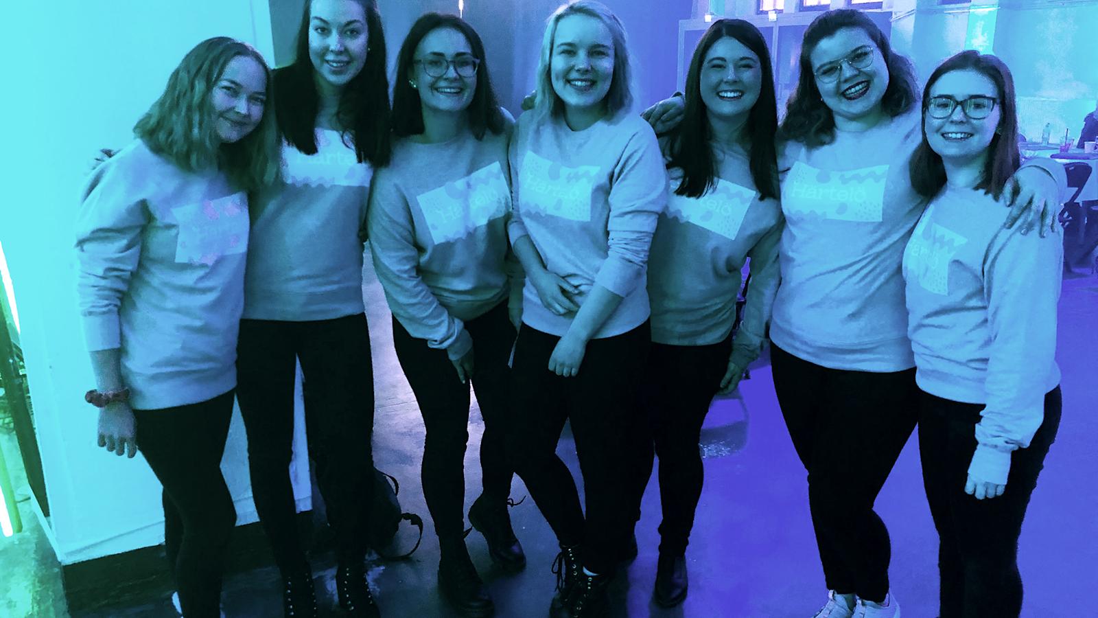 Lipasu Oy: Anni Niskakoski, Mirva Sorsila, Hilma Koskinen, Annika Ikonen, Roosa Kukkonen, Francesca Åström ja Kaisa Andersson.