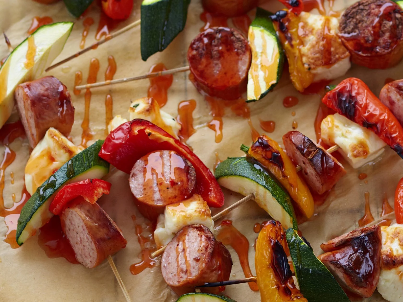 Makkara-halloumivartaat