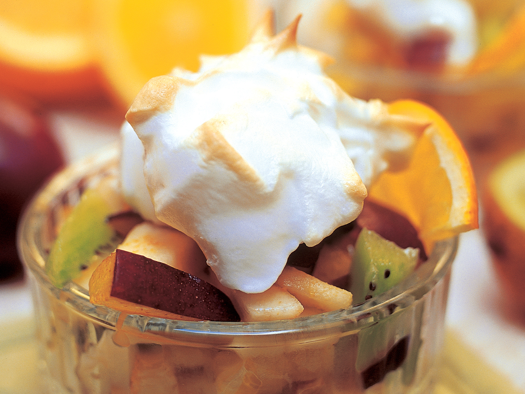 Marenkinen hedelmäsalaatti