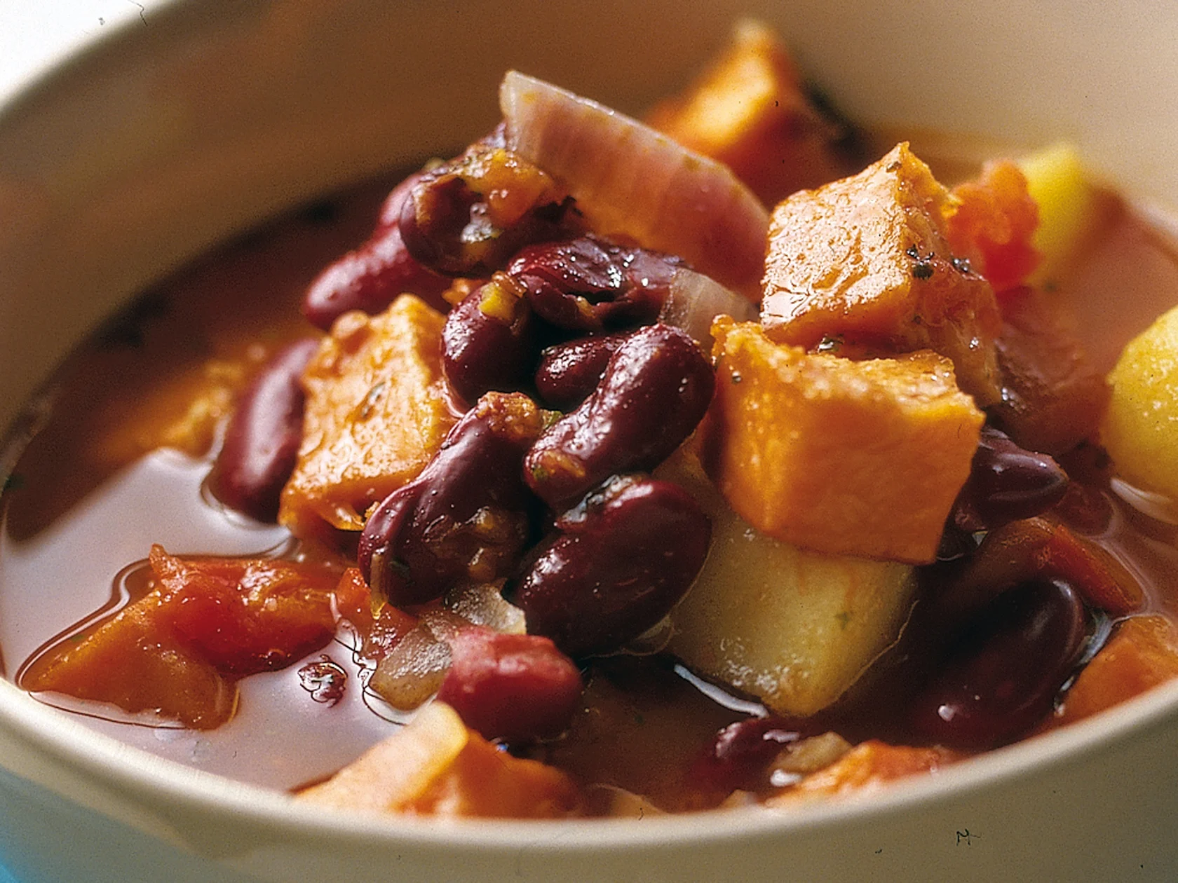 Tulinen lohi-papukeitto