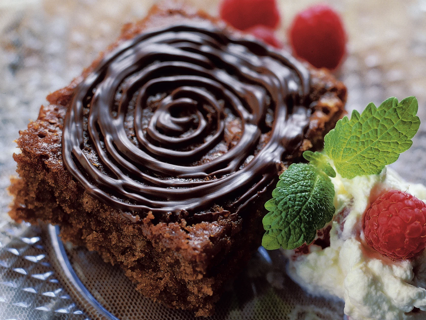 Nopeat ja helpot suklaaleivonnaiset