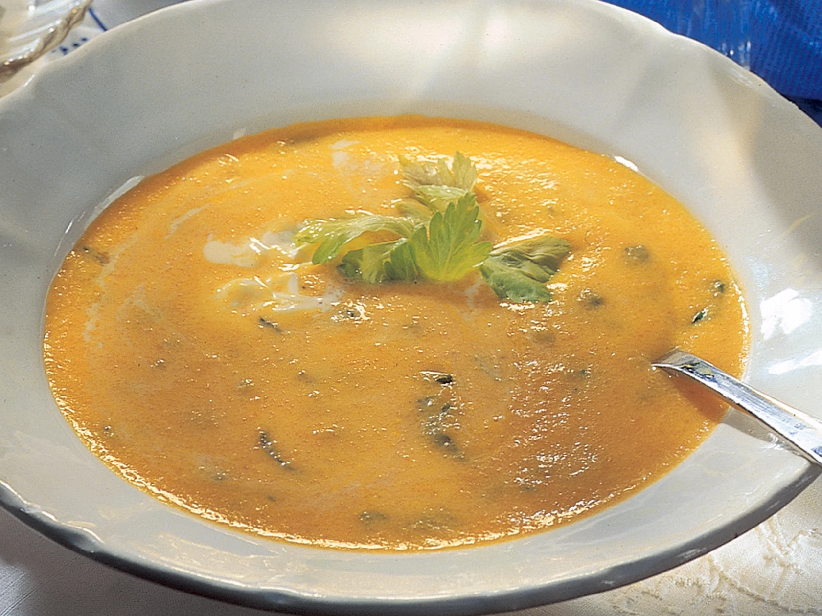 Porkkana-pinaattikeitto