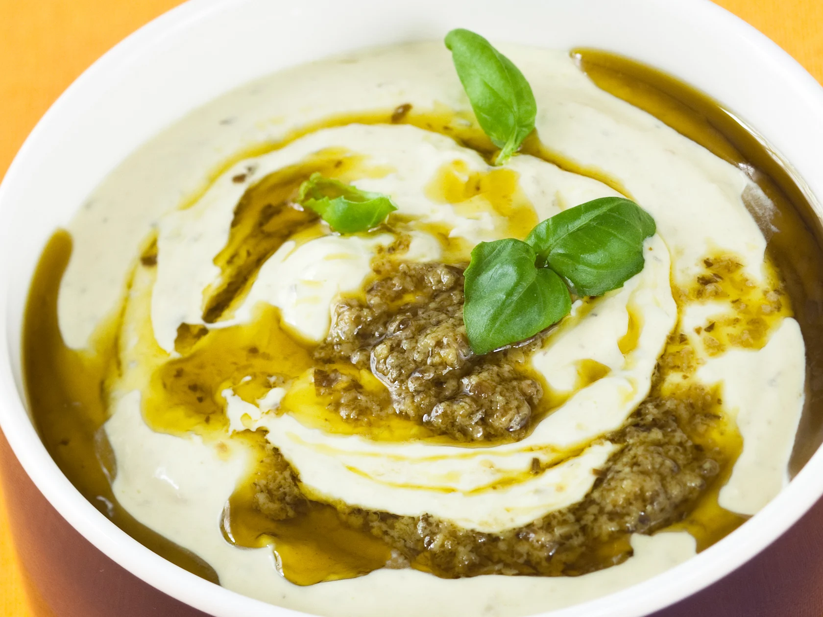 Pesto-ranskankermadippi