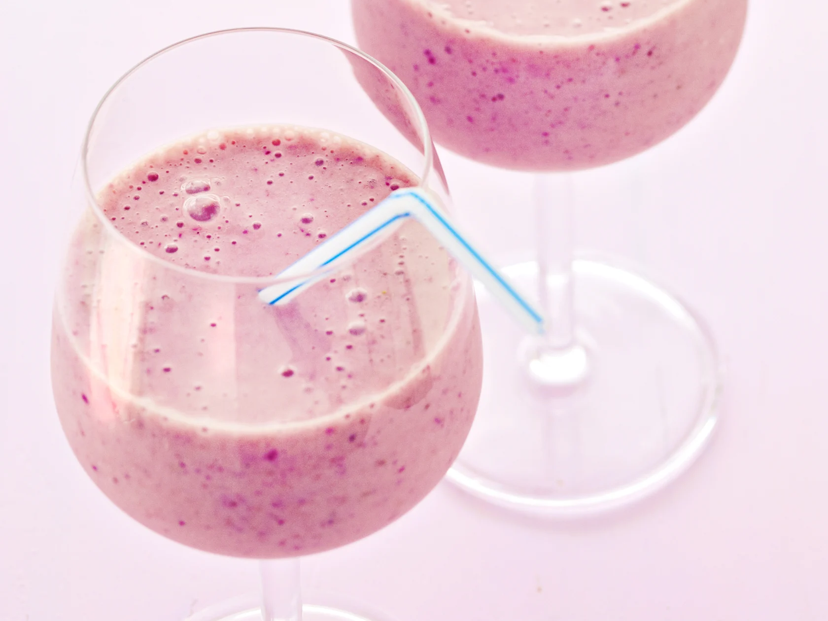 Banaani-mansikkasmoothie