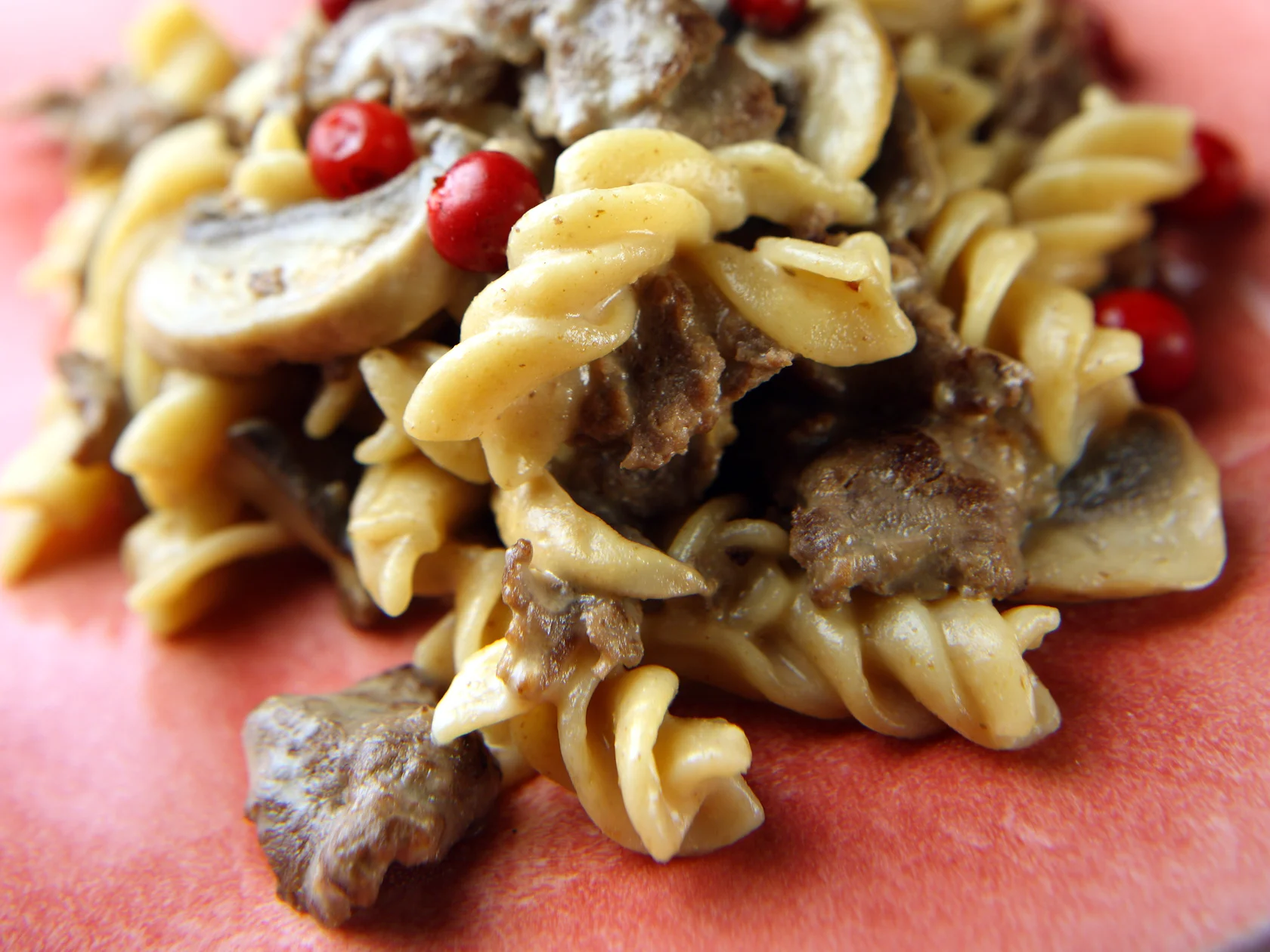 Puolukkainen poropasta