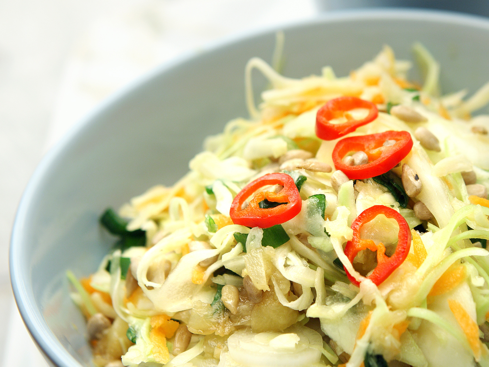 Itämainen kaalisalaatti