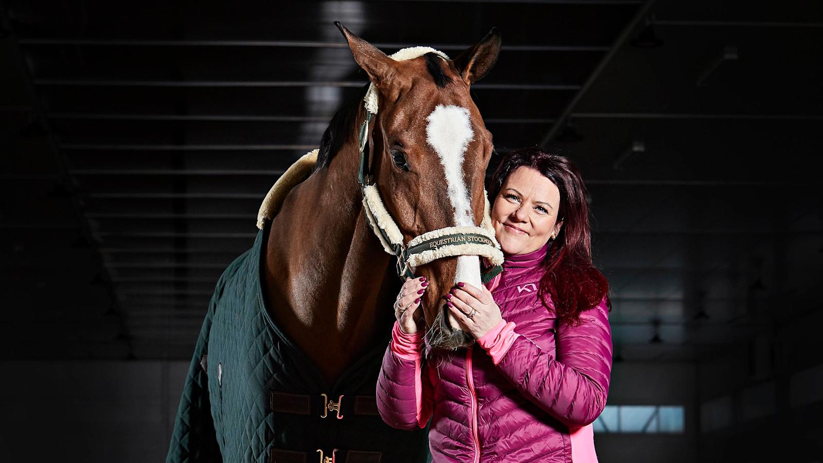 Lapsi tarvitsee rajat, sillä niillä piirretään lapsen mieleen myös tulevaa. ”Ihminen kohtaa rajoja, kun hän lähtee opiskelemaan ja työelämään. Jos niitä ei opi kotona, myöhemmin on hankalaa olla monissa paikoissa”, Pia Penttala sanoo.