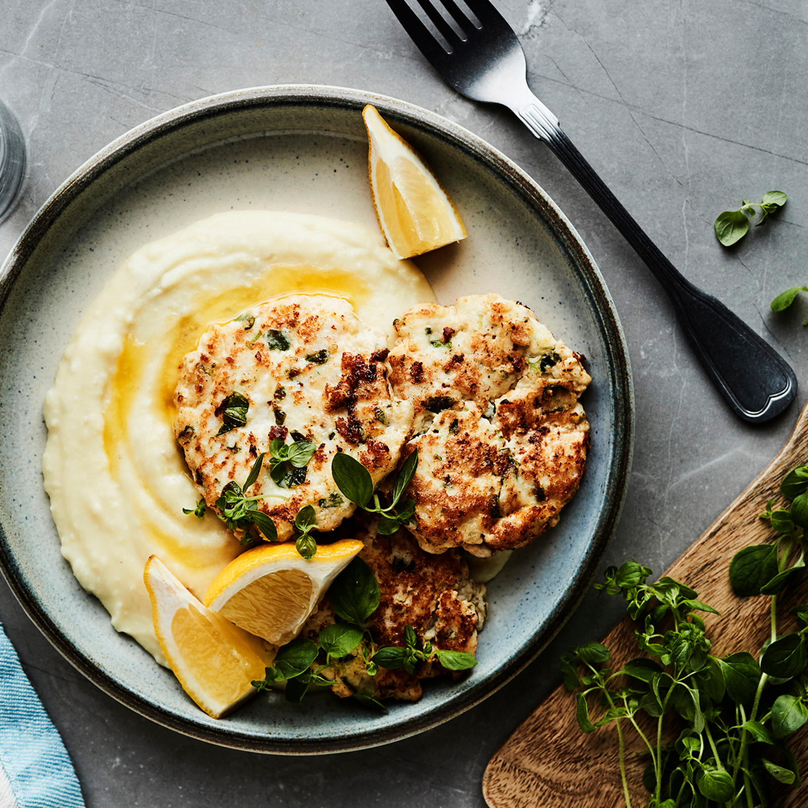 Yrttiset haukipihvit