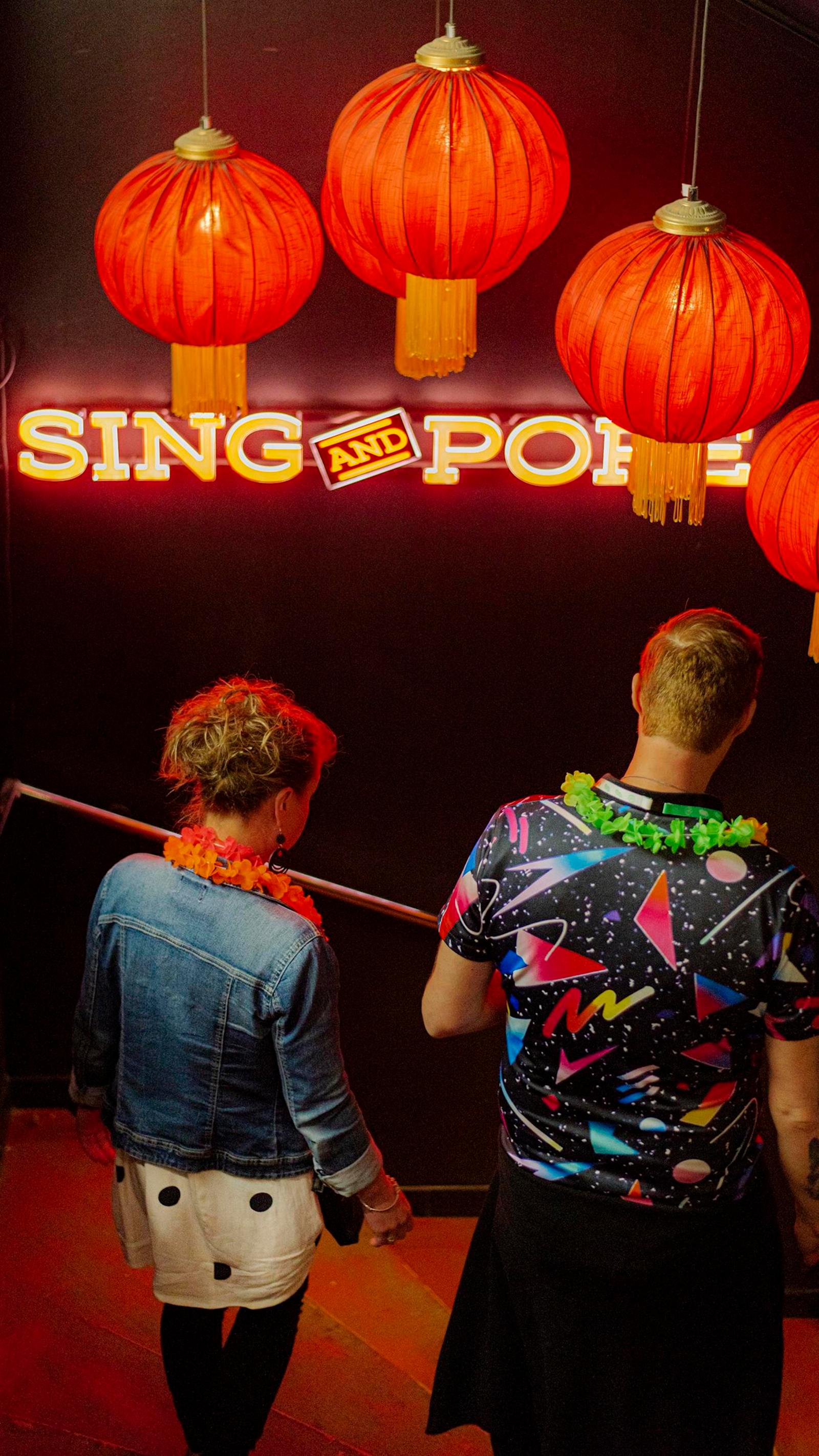 Sing and Pore-karaokeyökerhossa saa laulaa.