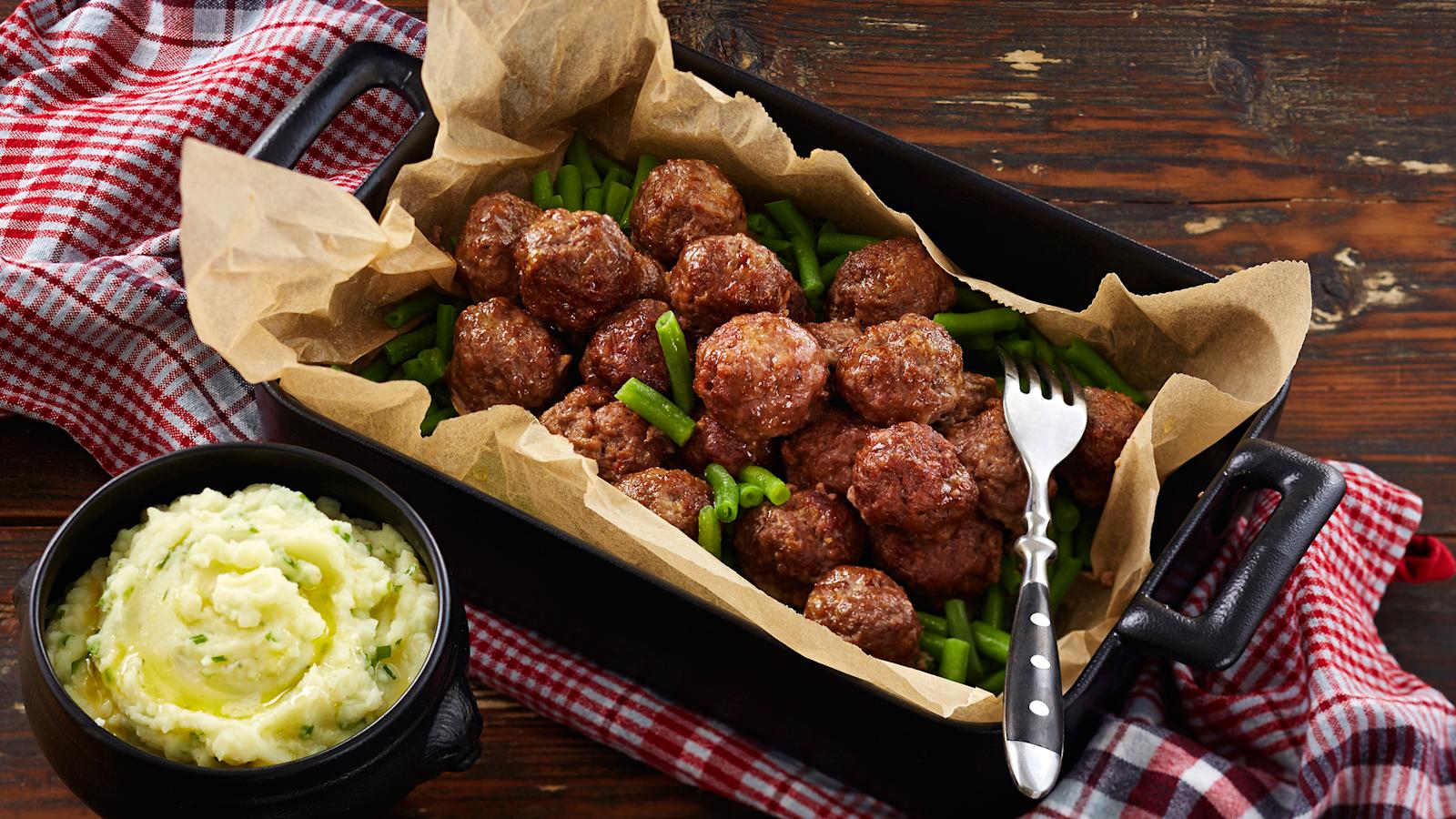 Juustoiset lihapullat