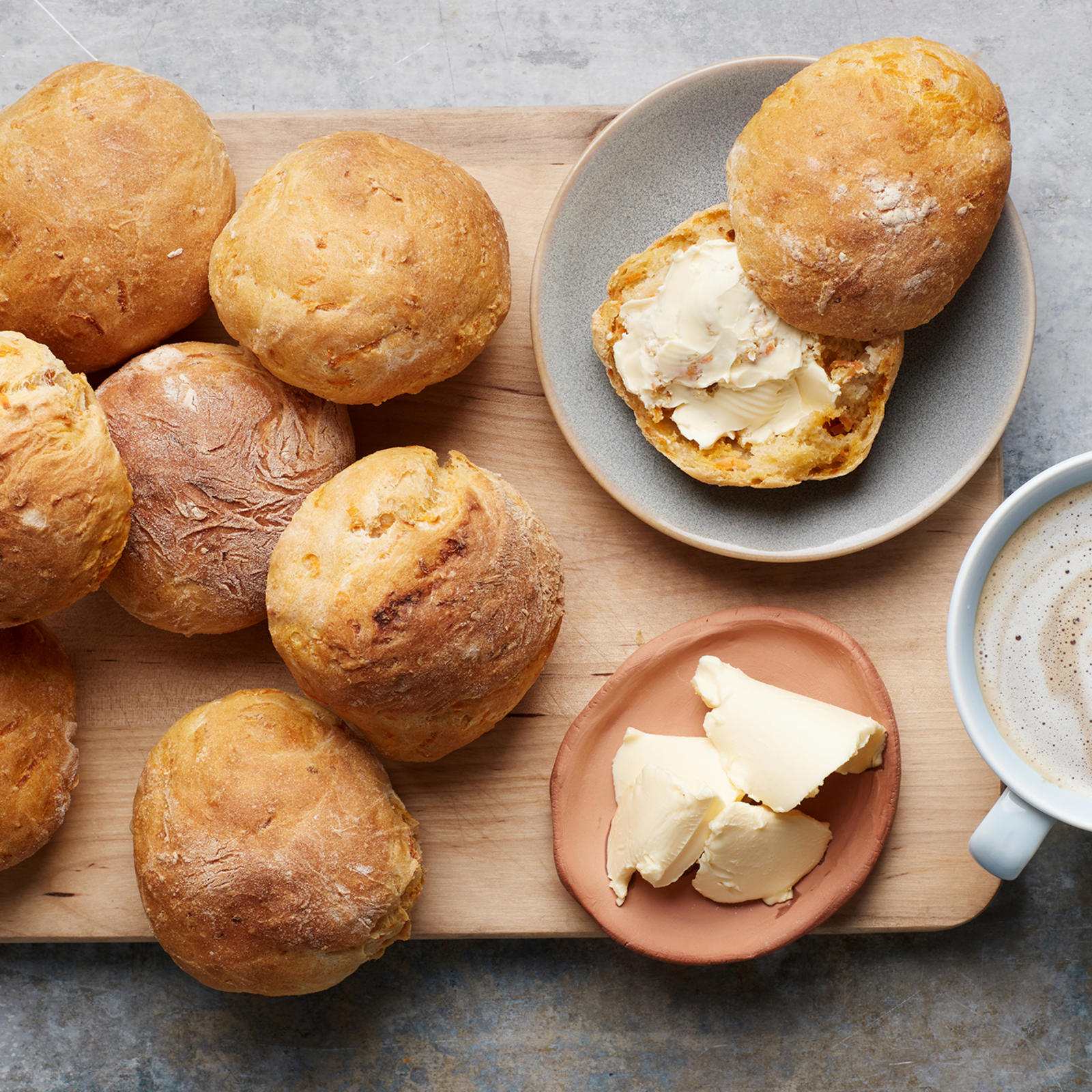 Yön yli -porkkanasämpylät, yön yli -sämpylät, porkkanasämpylät