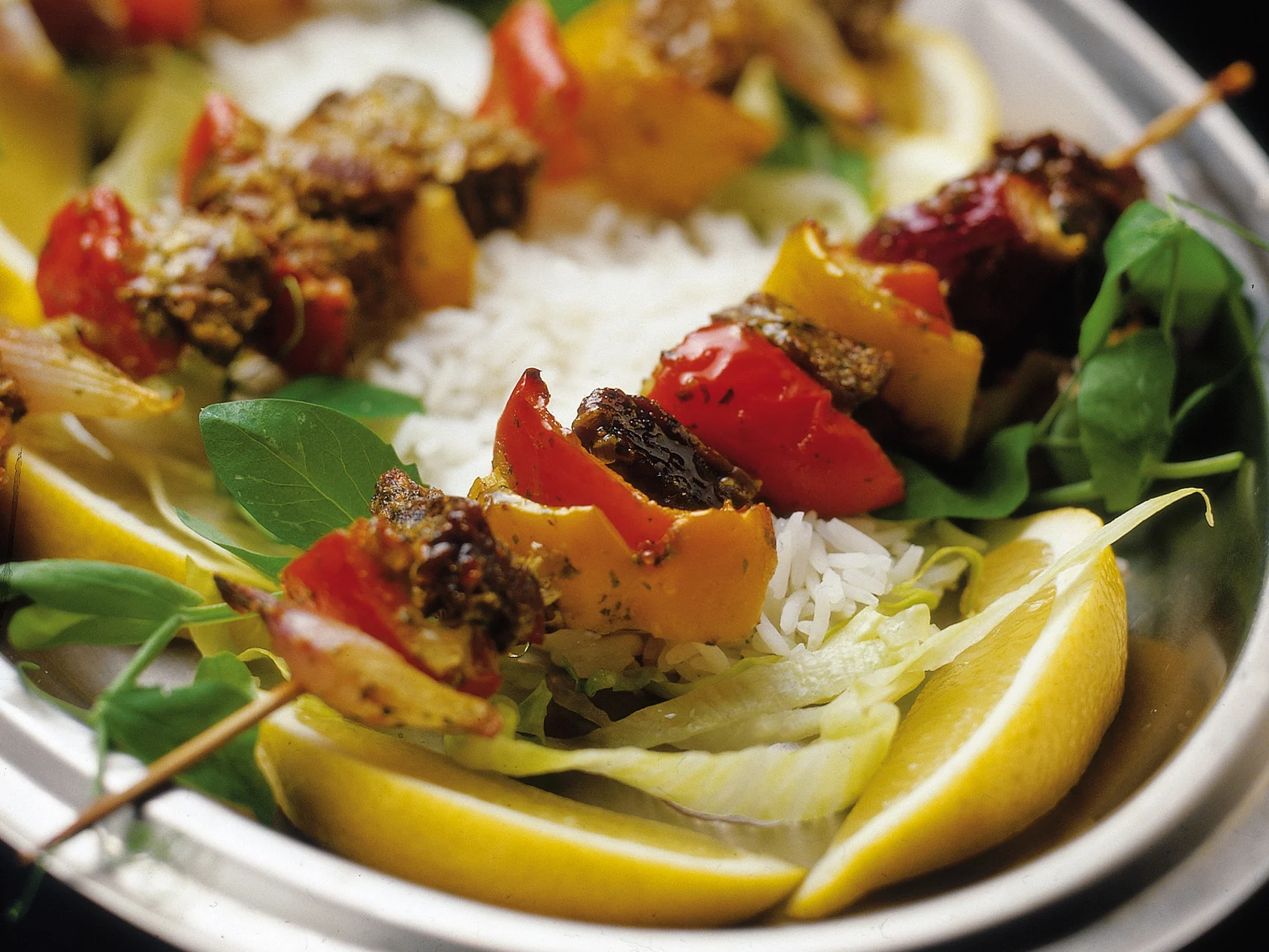 Tuliset liha-paprikavartaat