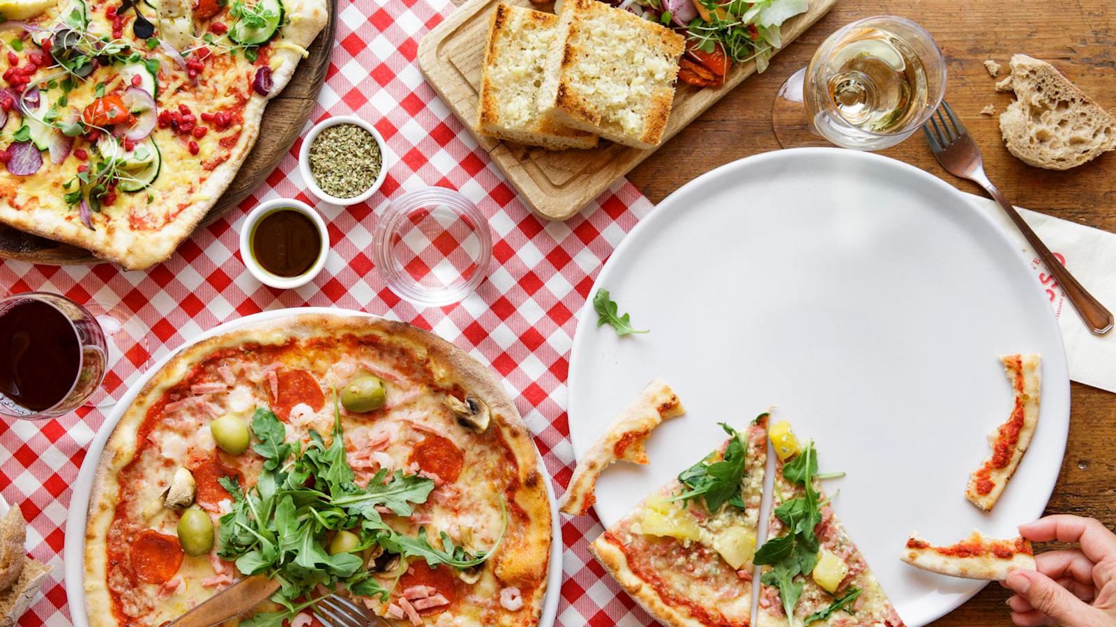 Pizzat valikoituivat Rossojen ruokalistoille, koska ne vahvistivat mielikuvaa rennosta ruokailuhetkestä.