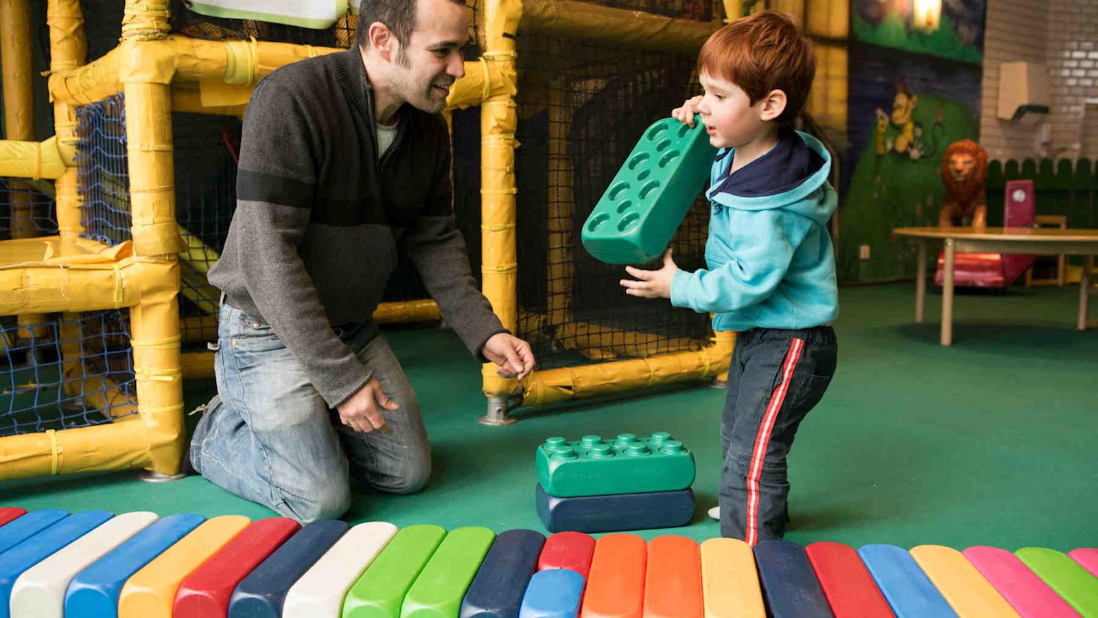 ABC-kantis Enrique viihtyy poikansa kanssa ABC:llä: "Tämä on meille aina pieni seikkailu"