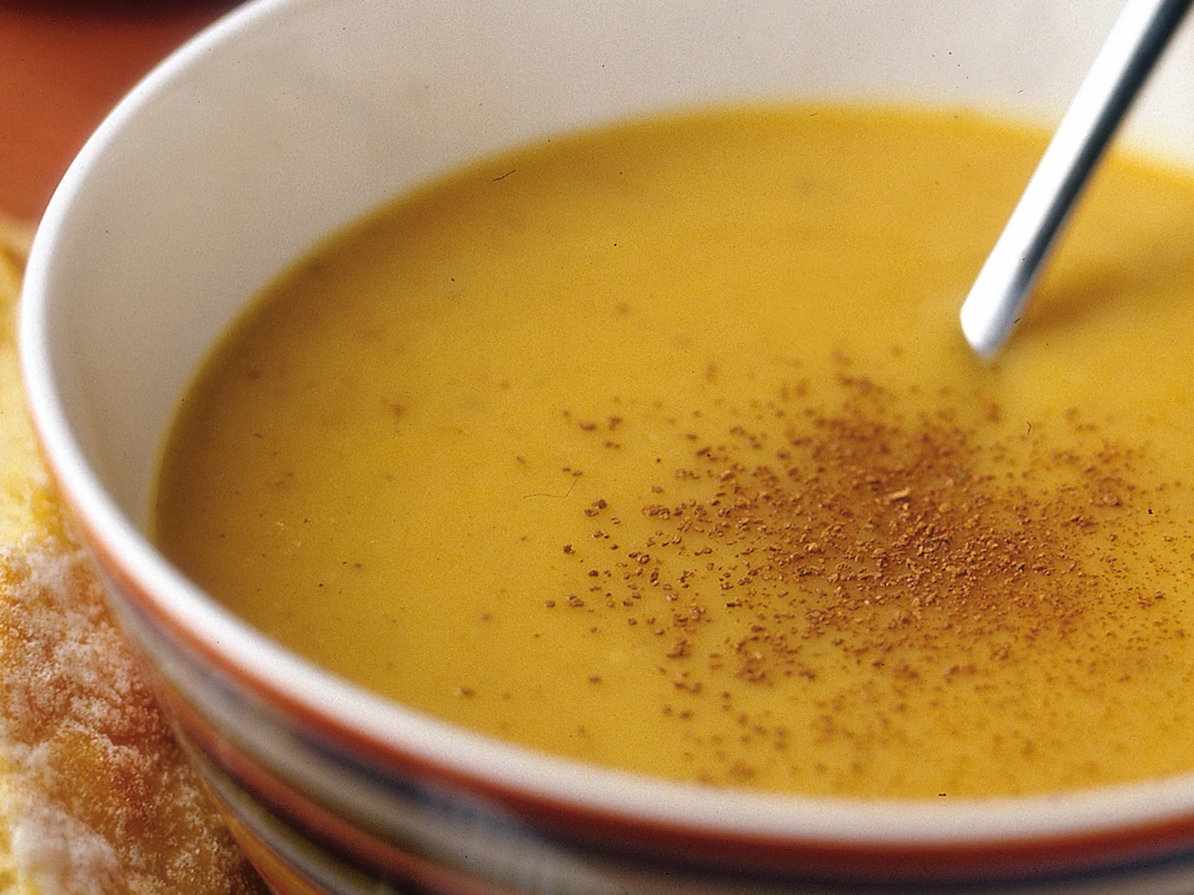 Eksoottinen bataattikeitto