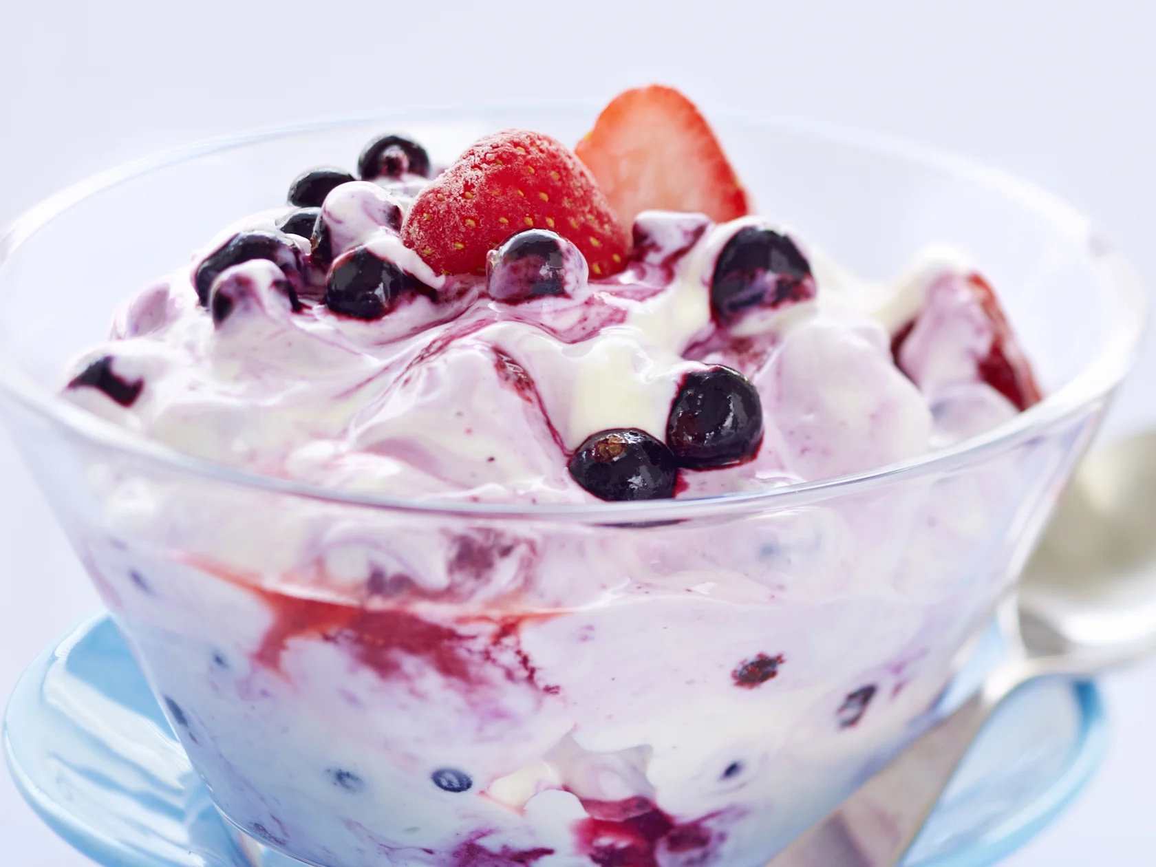 Mustaherukka-mansikkarahka