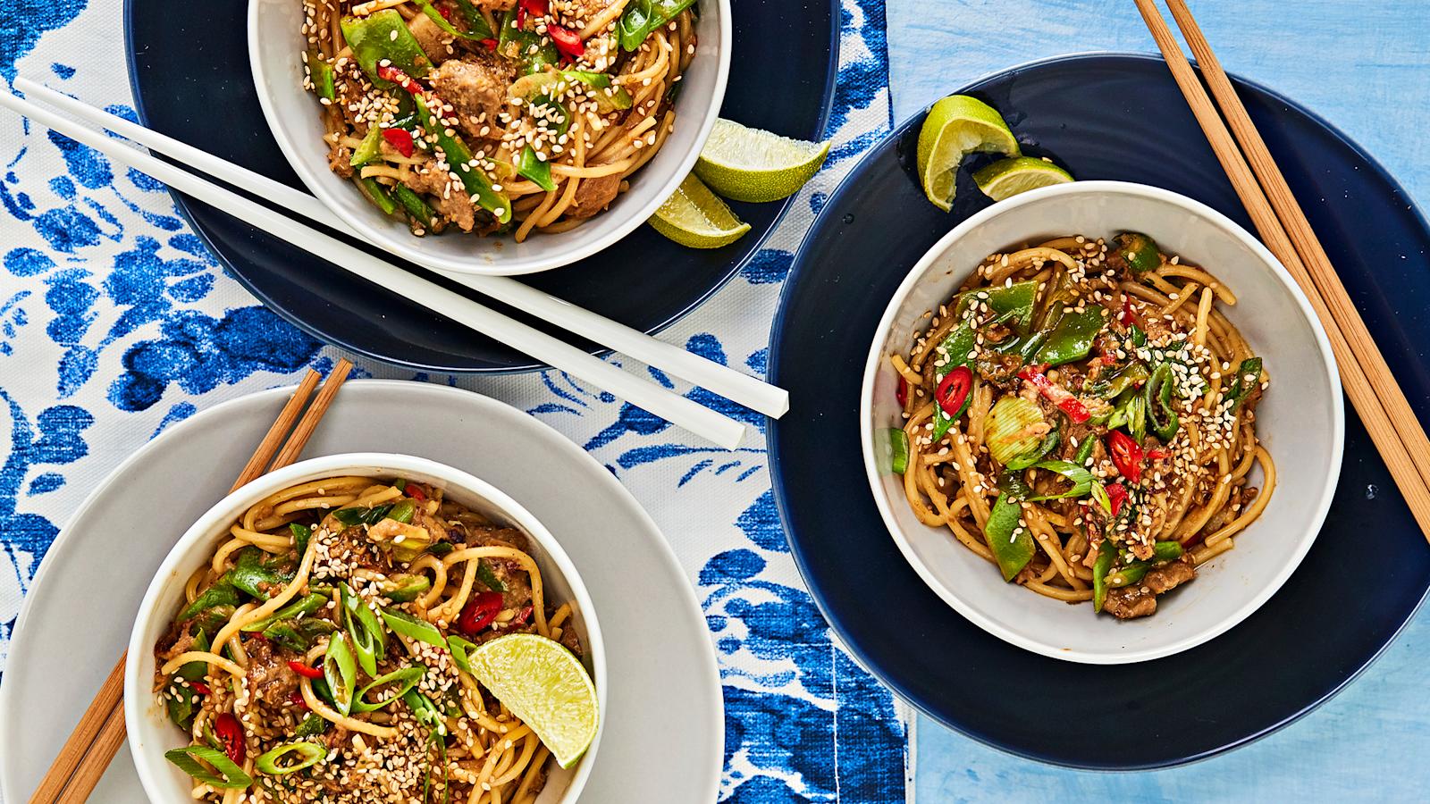 Kiinalainen nyhtökauraspagetti