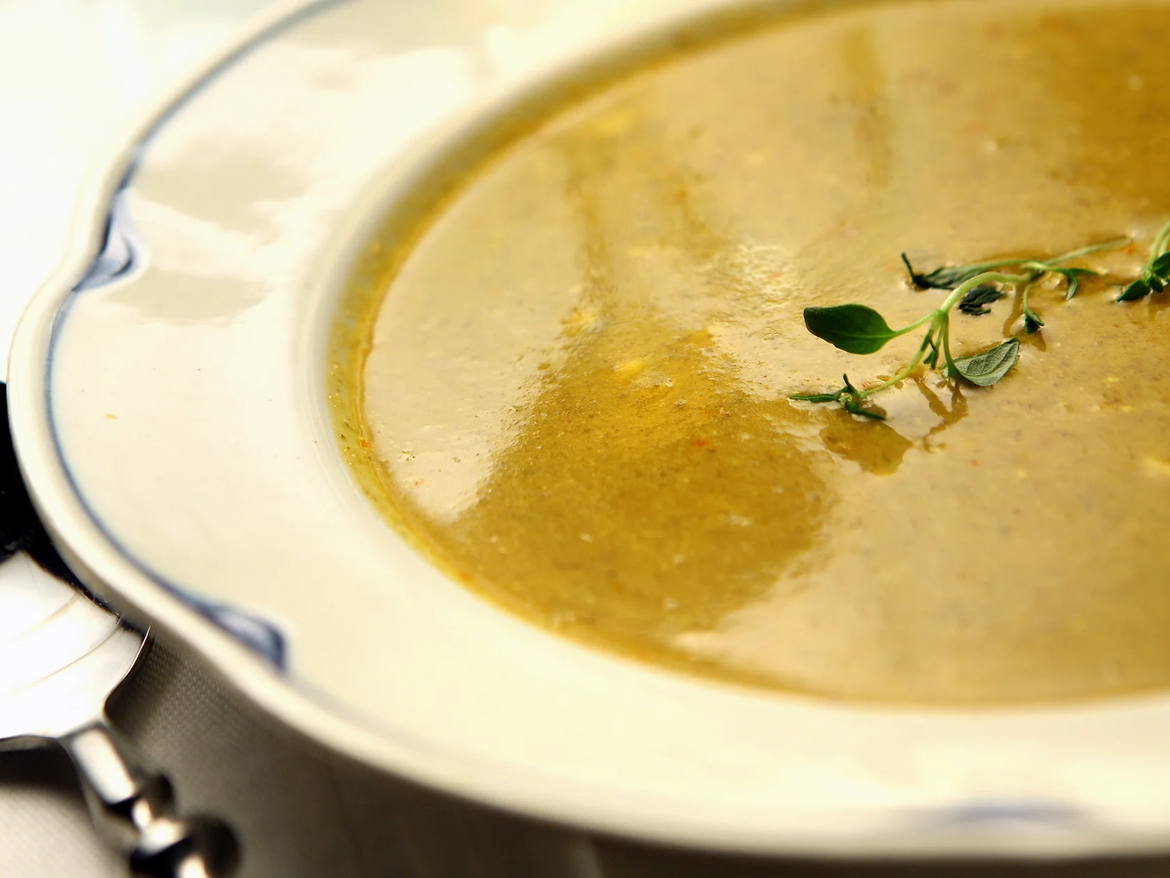 Katalonialainen herkkusienikeitto