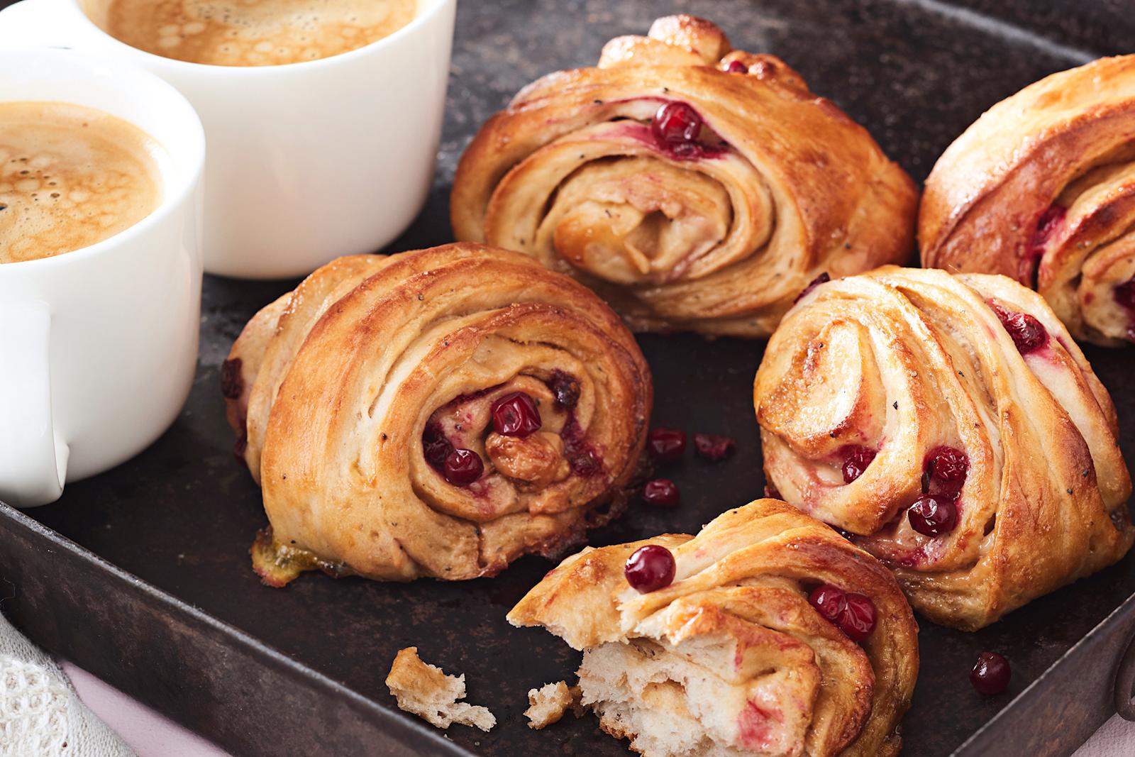 Puolukka-toffeepuustit