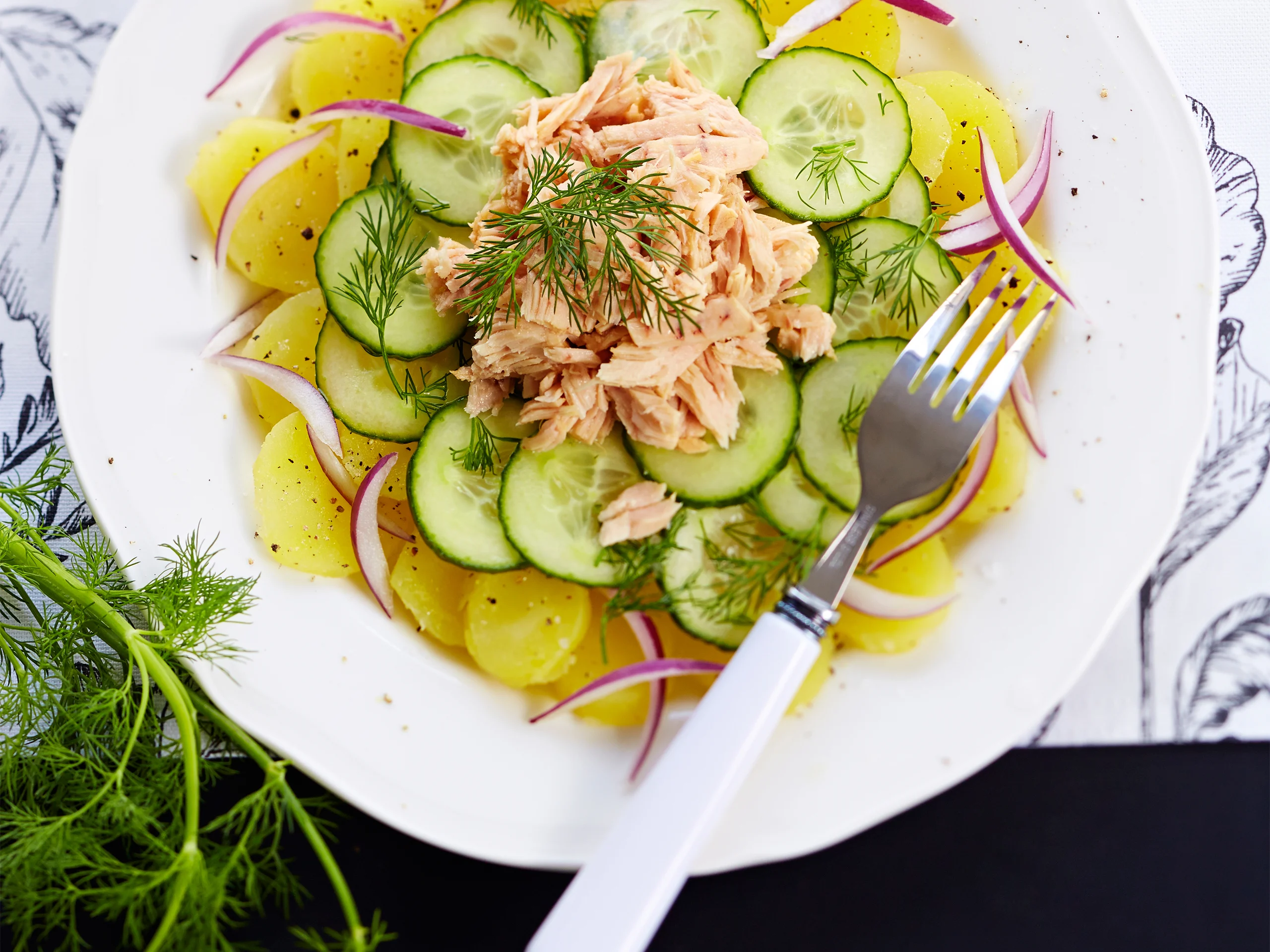 Peruna-tonnikalasalaatti