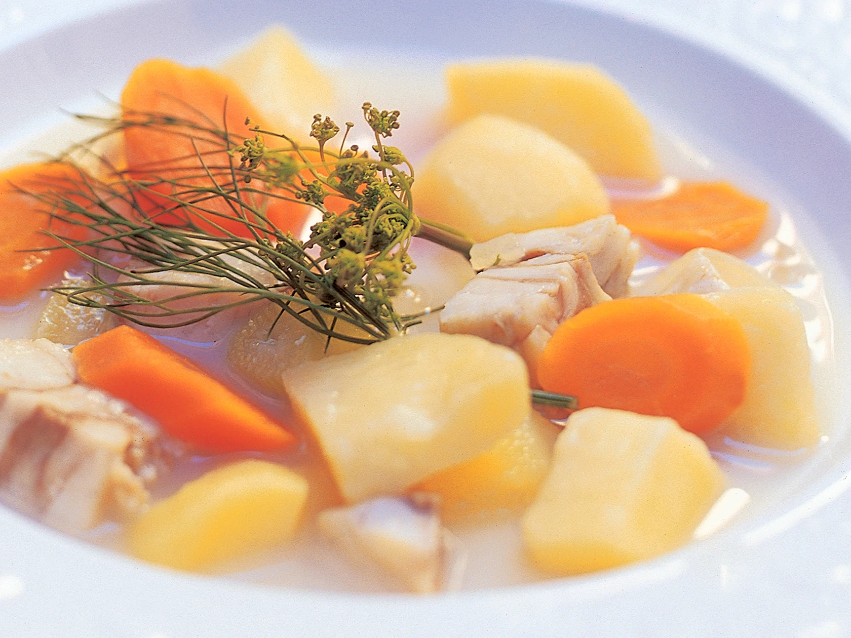 Kevennetty kalakeitto