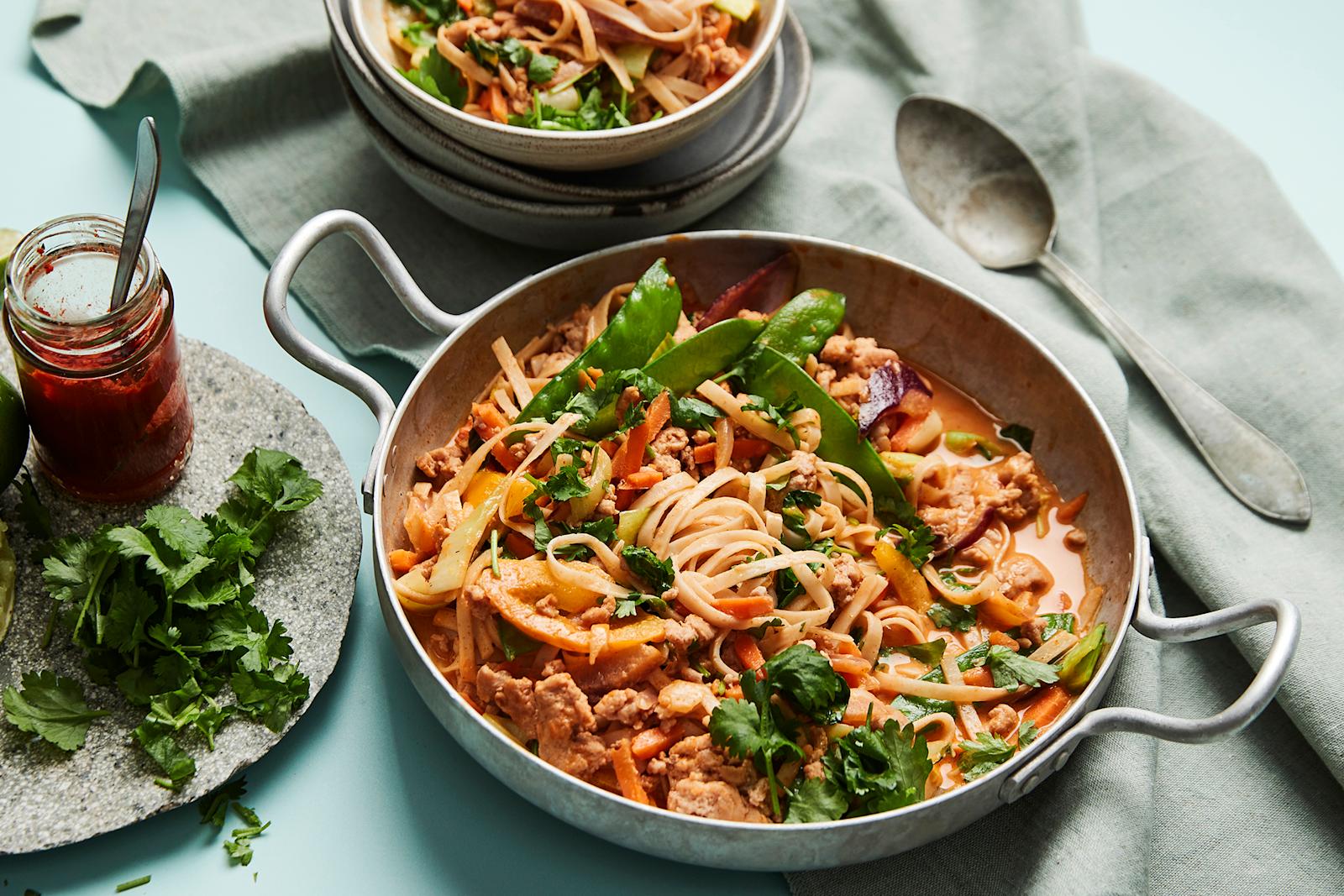 Nopea thai-broileriwokki