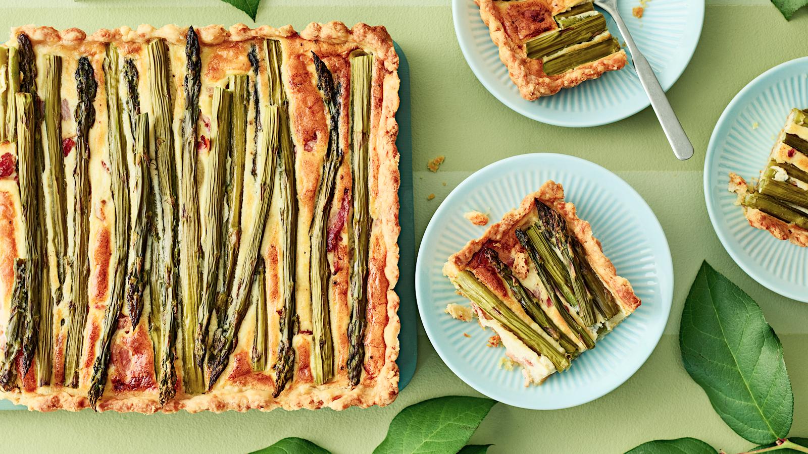 Parsa-pekonipiirakka