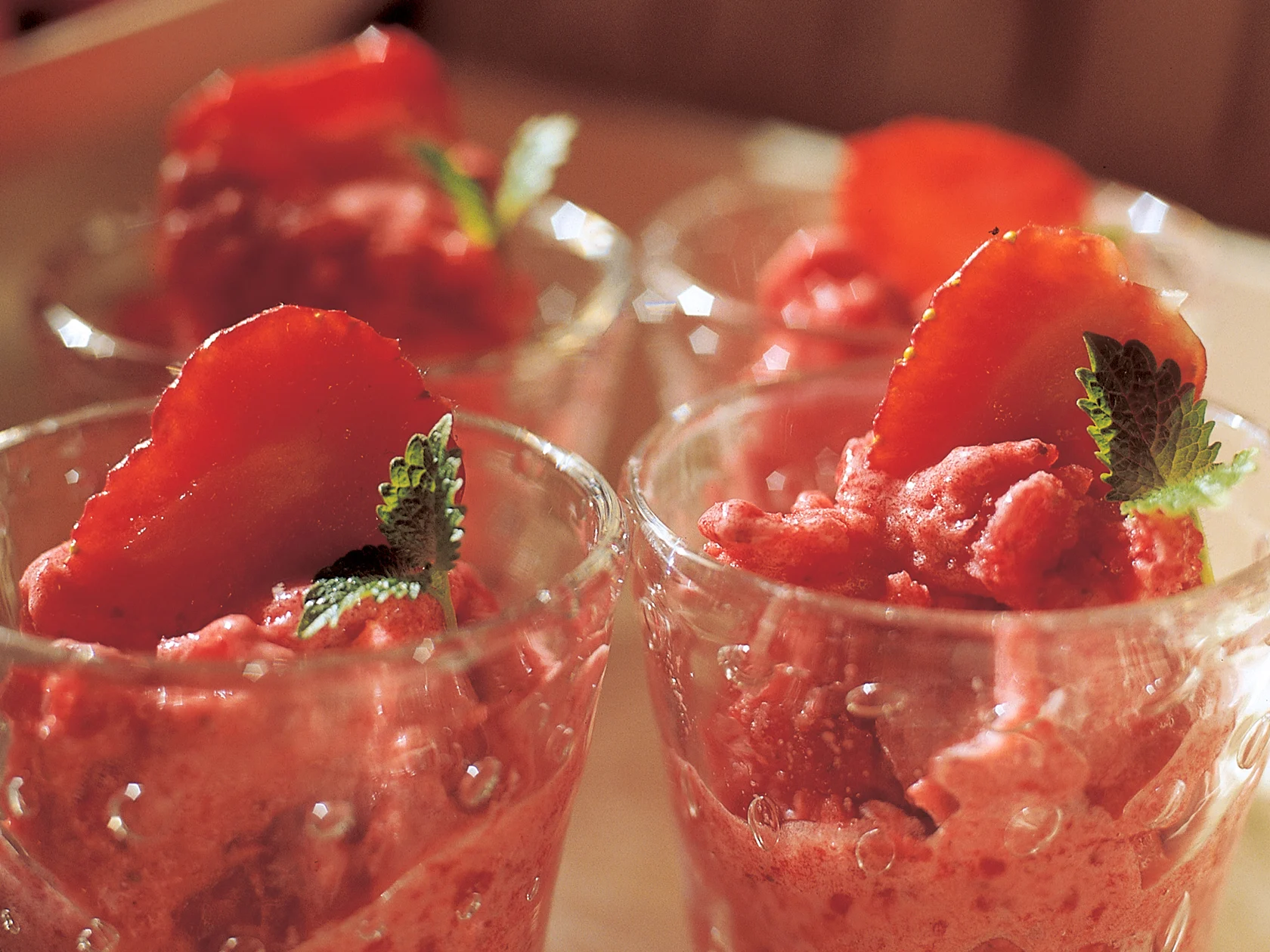 Helppo mansikkasorbetti