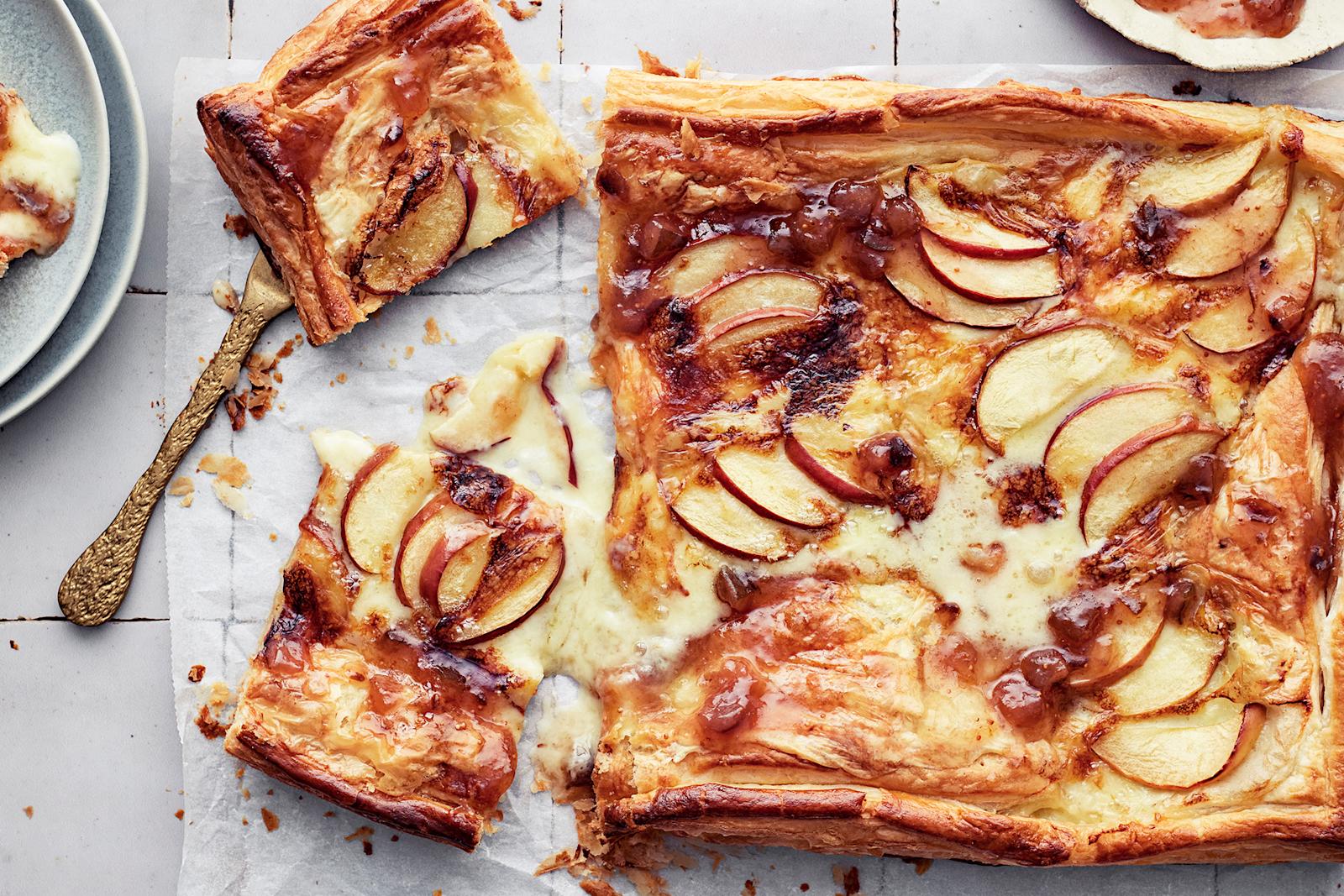 Suolaisen makea brie-omenapiirakka