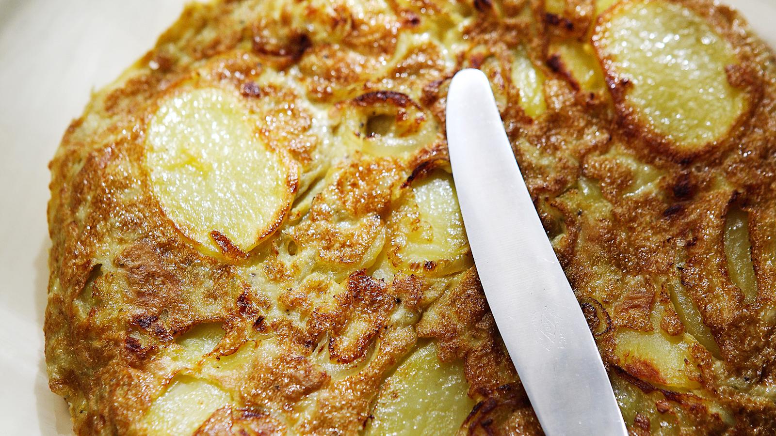 Espanjalainen munakas eli perunatortilla