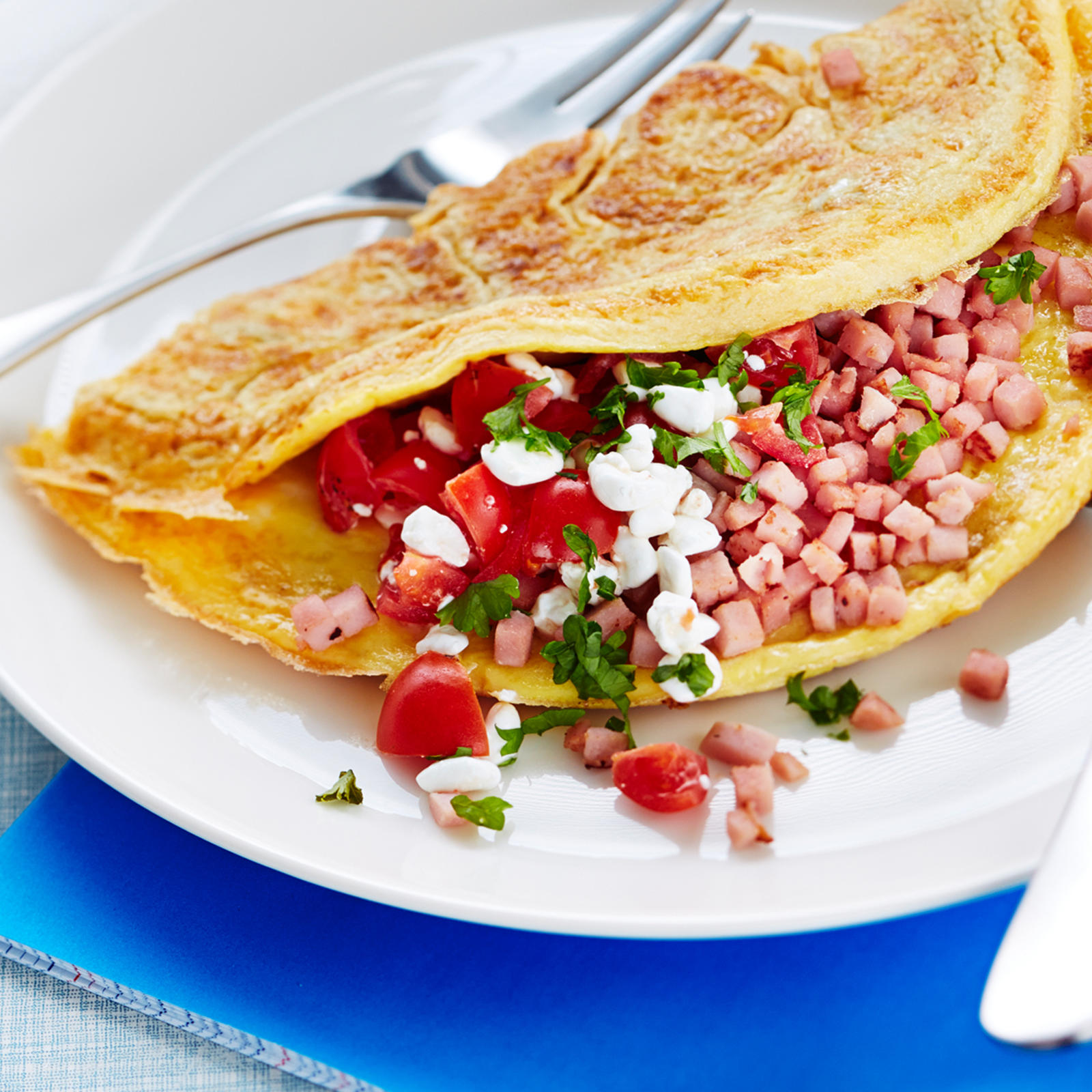 Kinkku-raejuustomunakas