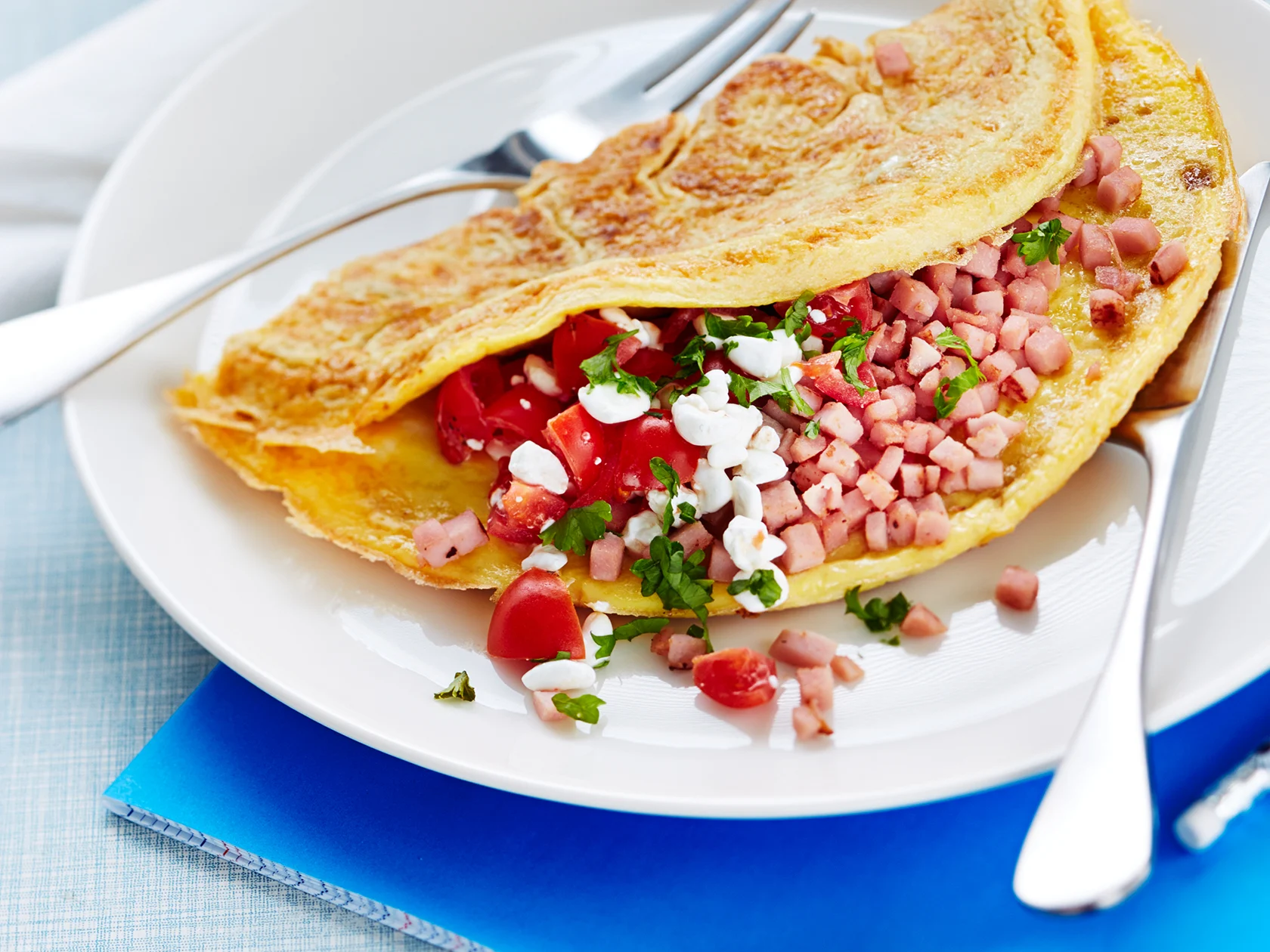 Kinkku-raejuustomunakas