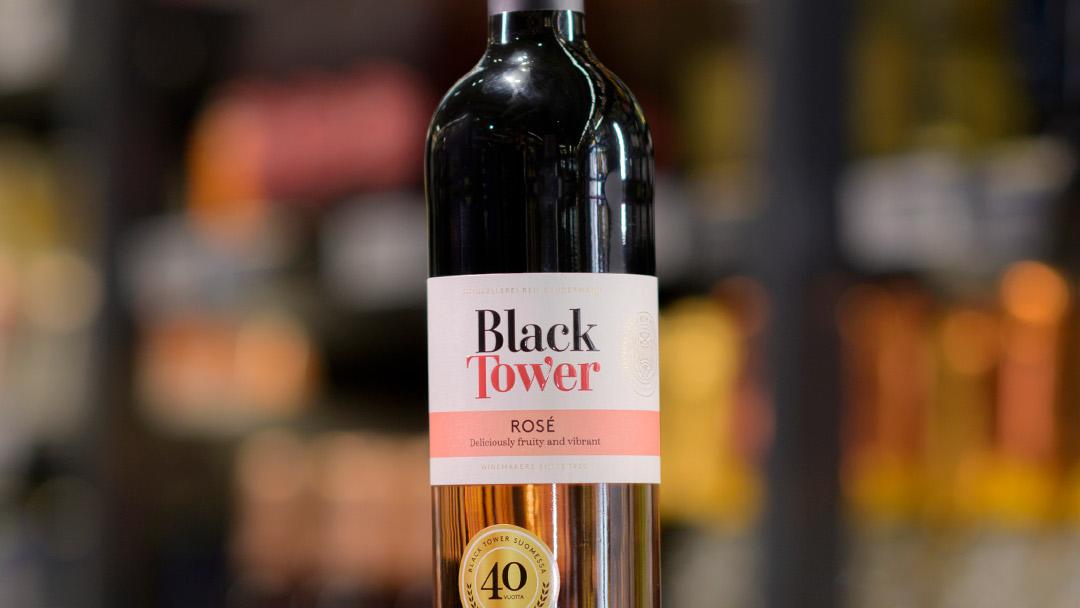 Black Tower Rosé 8 % 0,75 l, roseeviini, Saksa