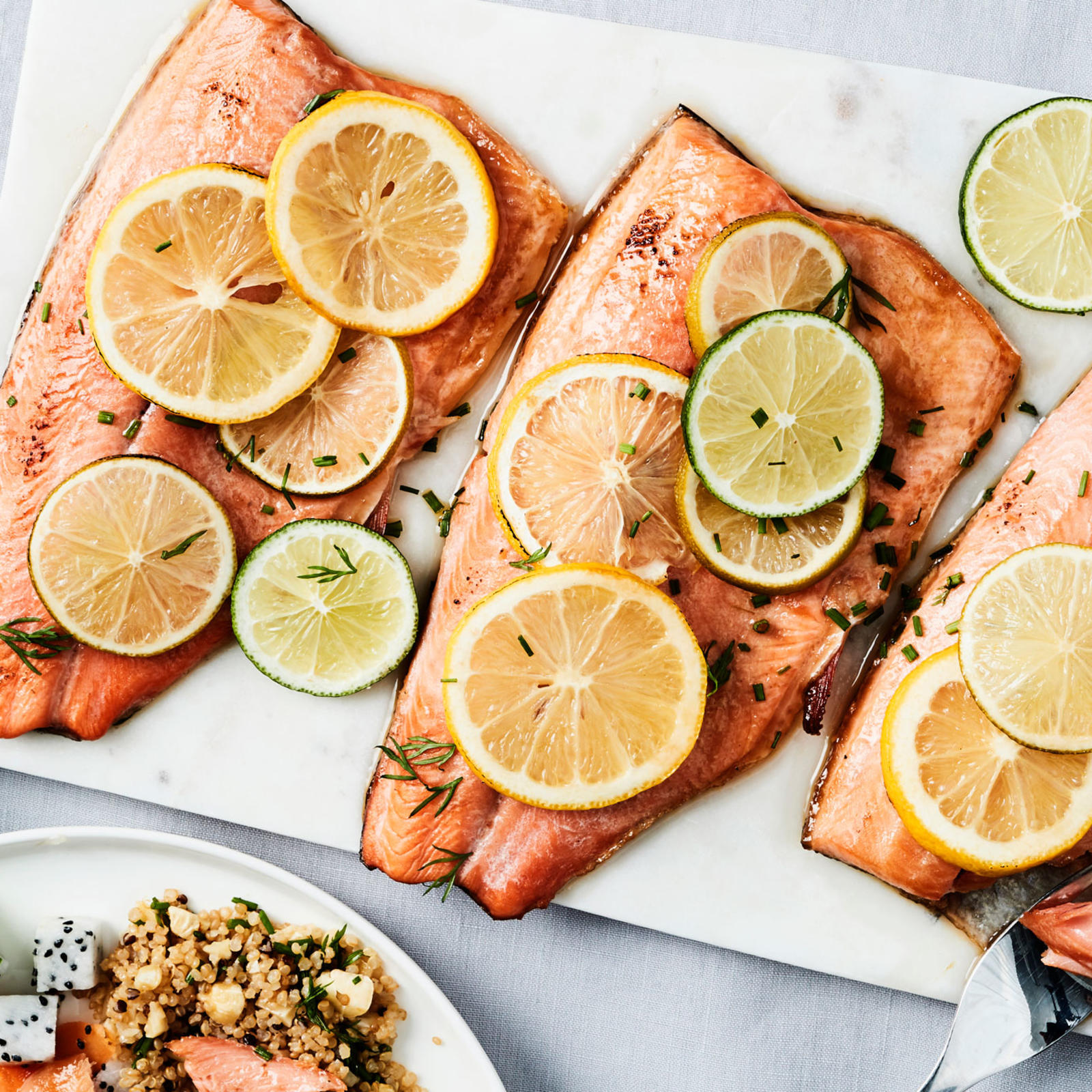 Sitruslohi ja yrttikvinoa