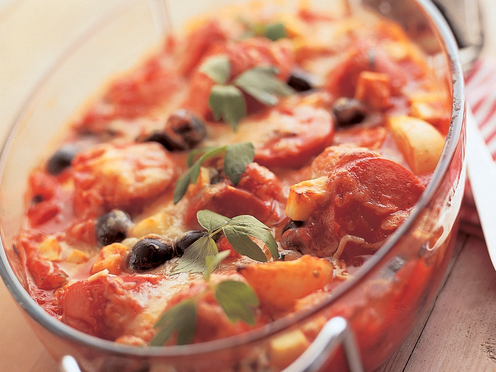 Kreikkalainen makkaravuoka