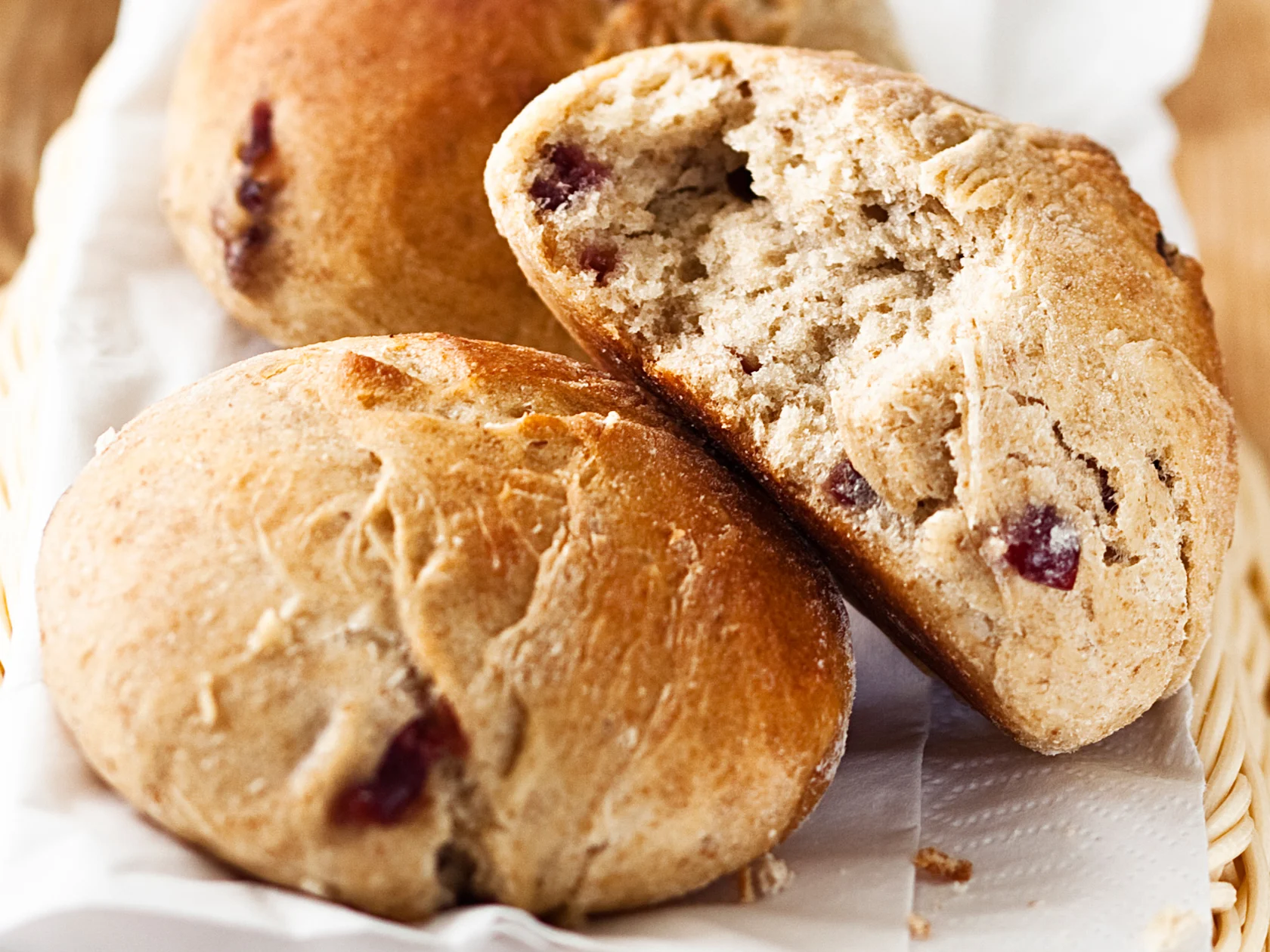 Ruis-karpalosämpylät