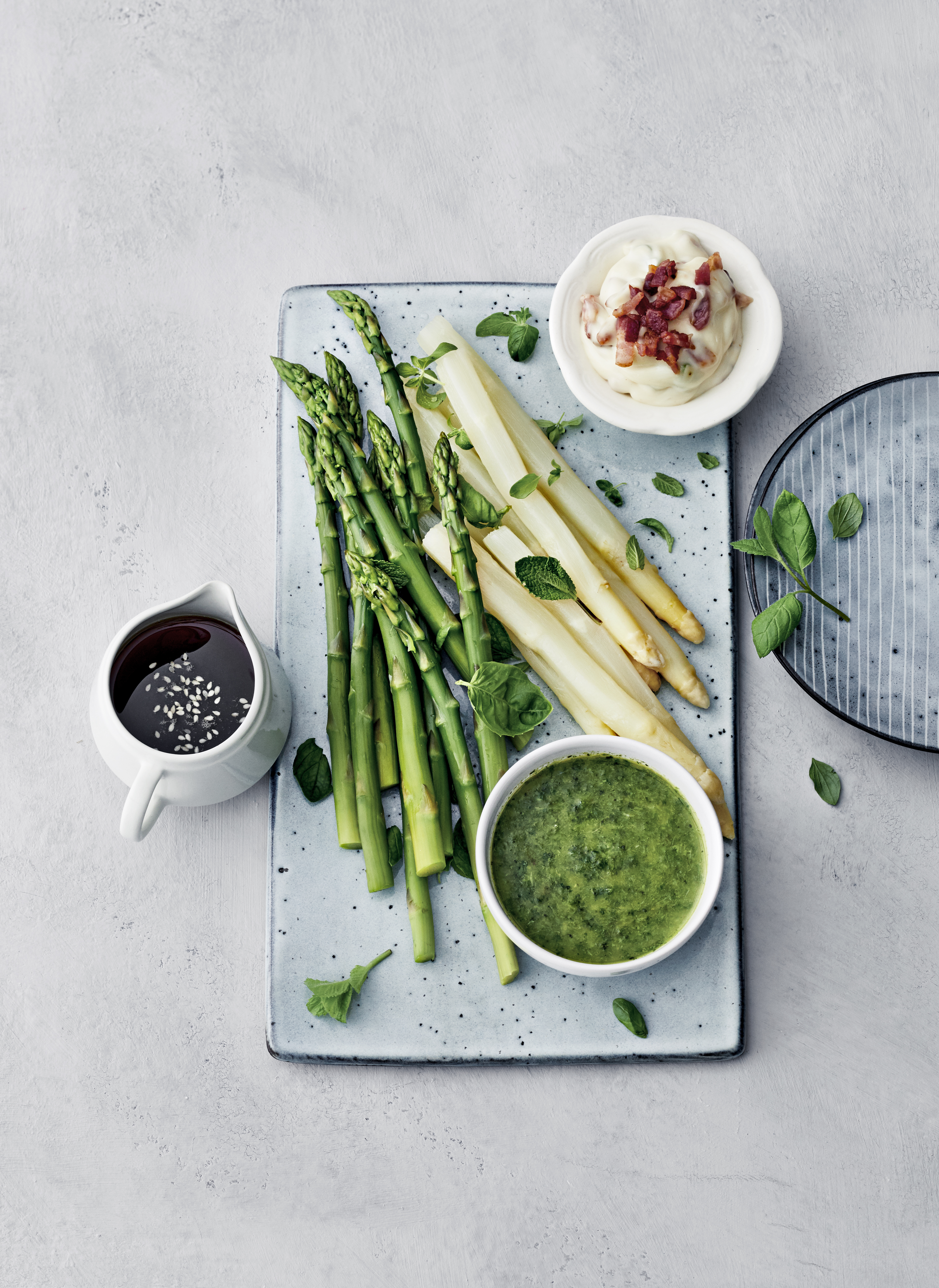 3 x uudenlainen kastike parsalle