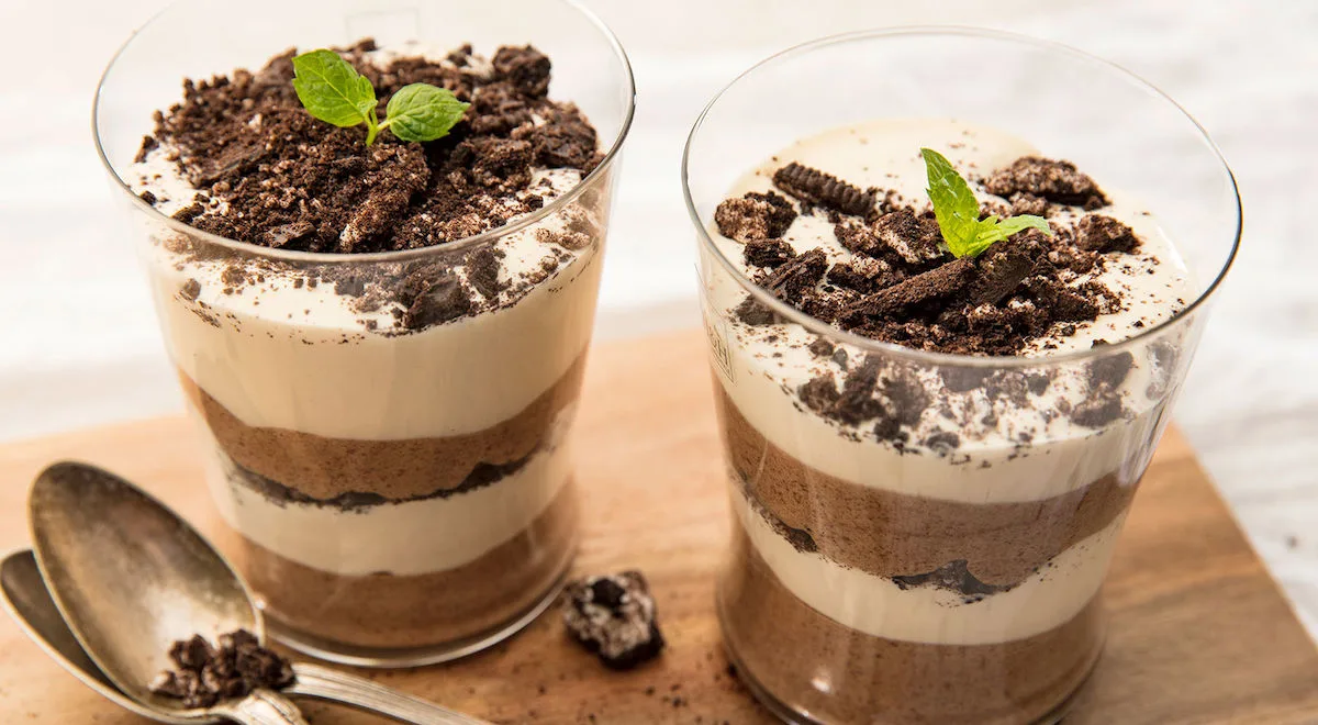 Baileys-kermaa ja keksejä