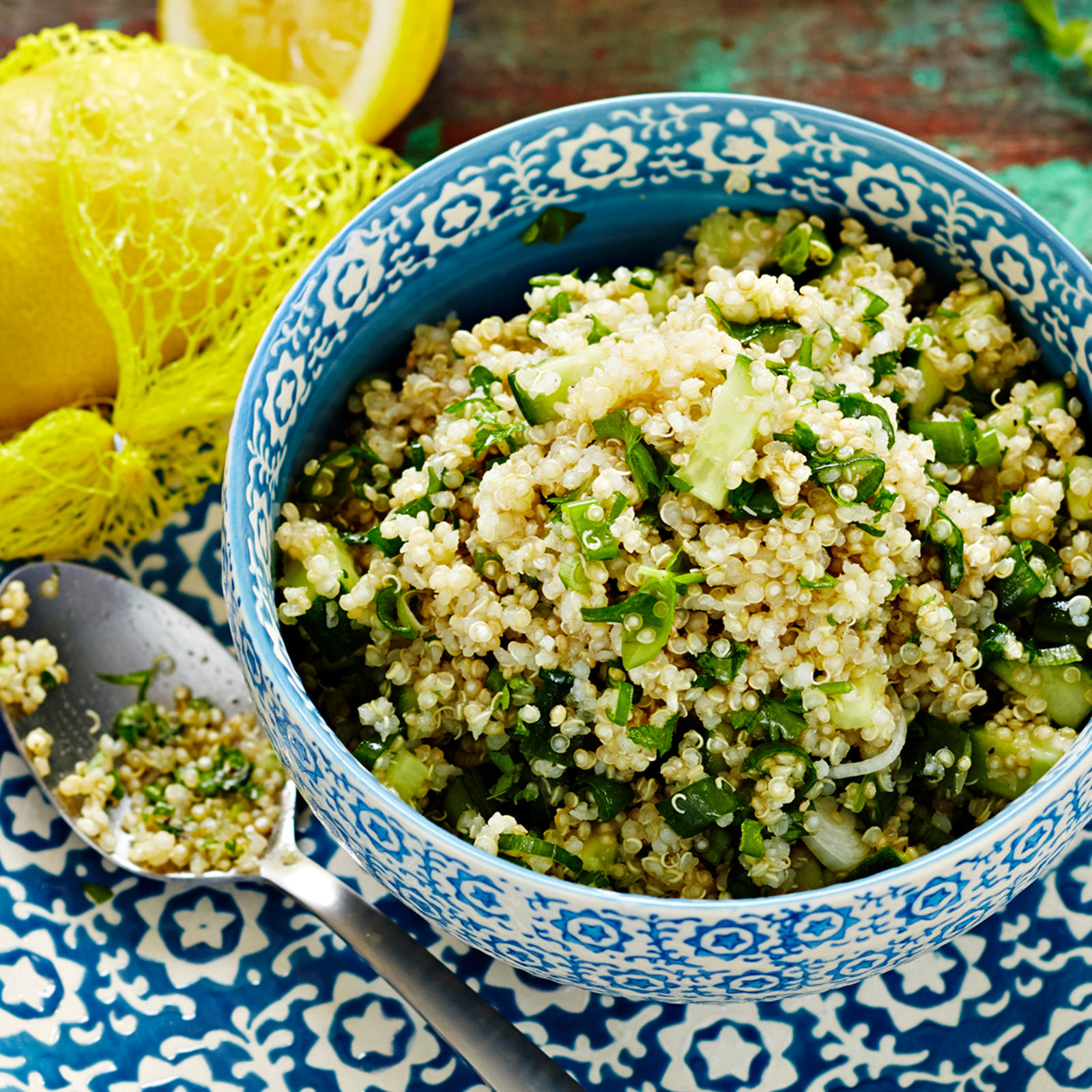 Kvinoa-kurkkutabboule