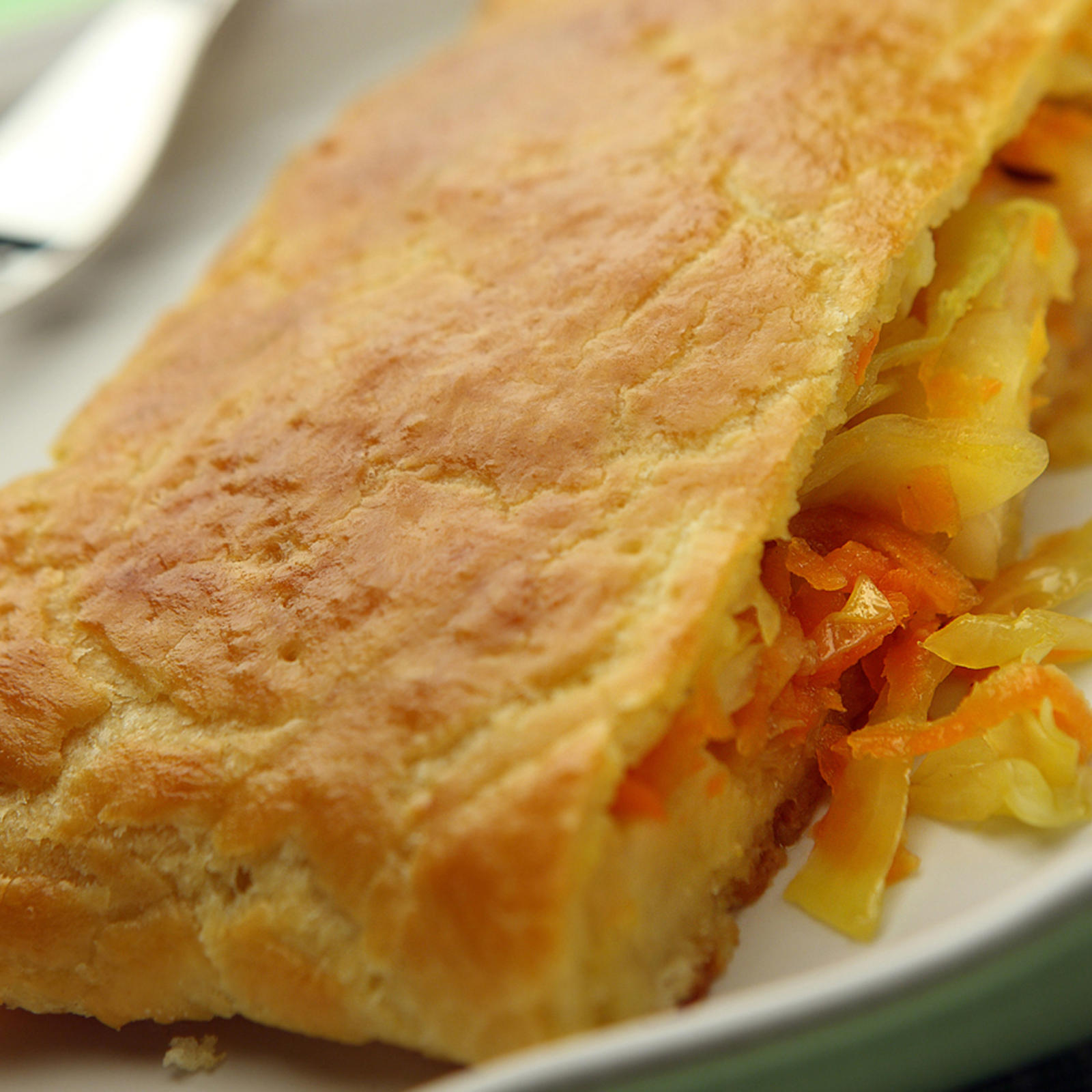 Kaali-porkkanapiirakka