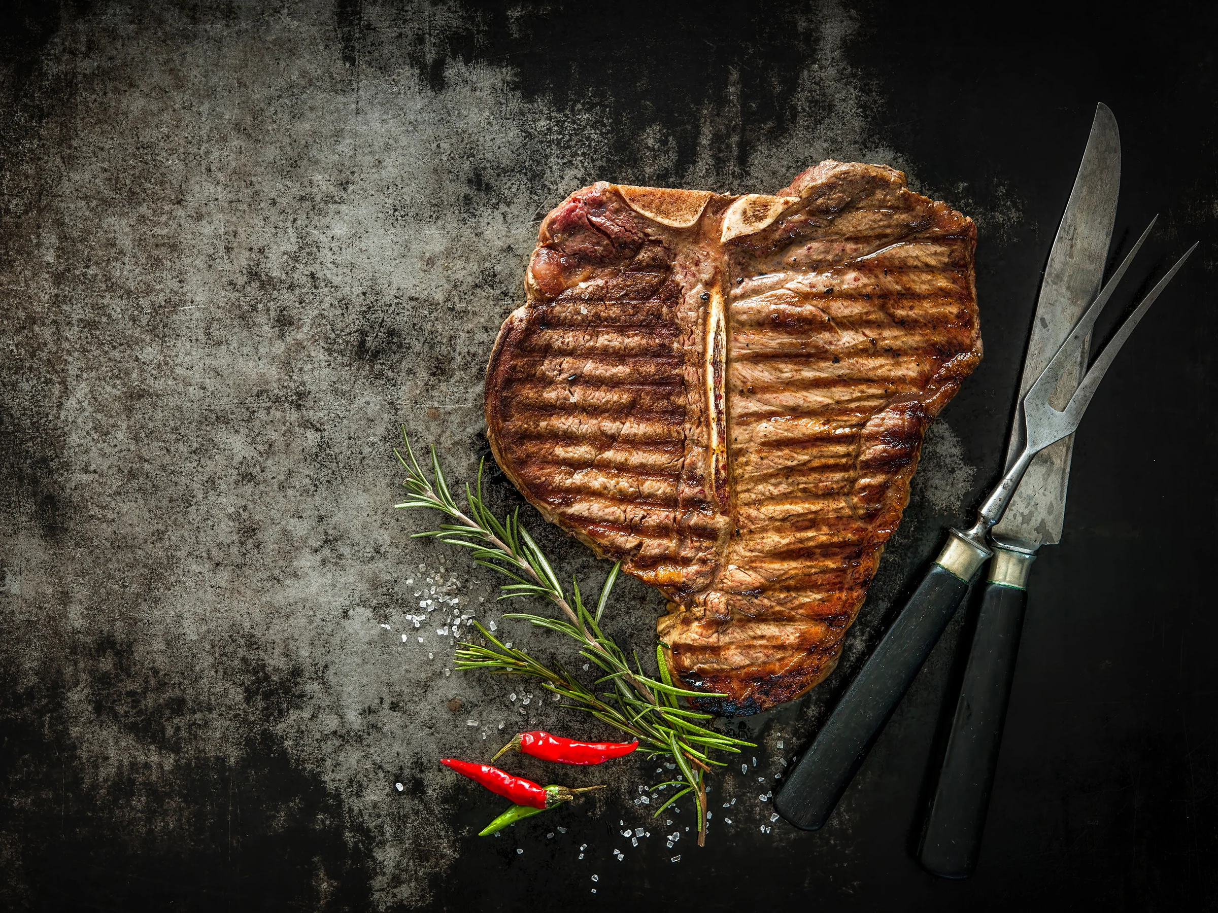 Seitsemän simppeliä vinkkiä pihvin grillaamiseen