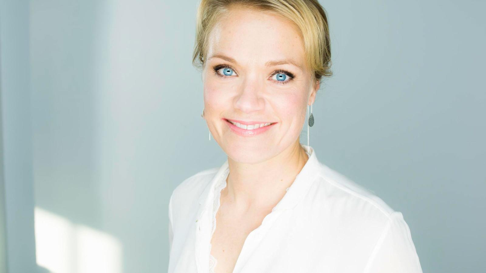 Maaret Kalliolta ilmestyi tammikuussa Lujasti lempeä – Mielen työkirja (WSOY 2018). Saatavilla Prismoista.